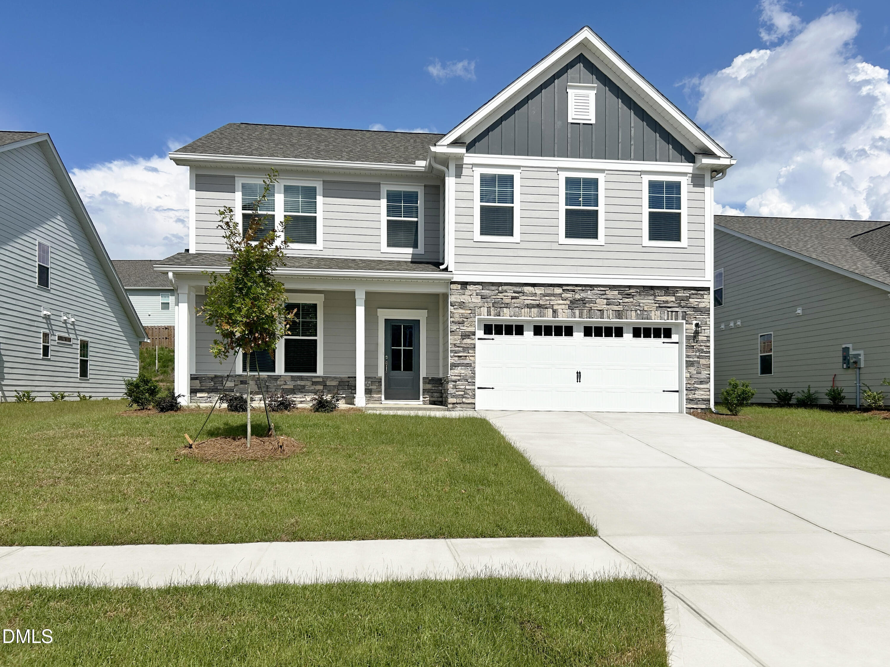354 Macon Lk Drive Property Photo 1