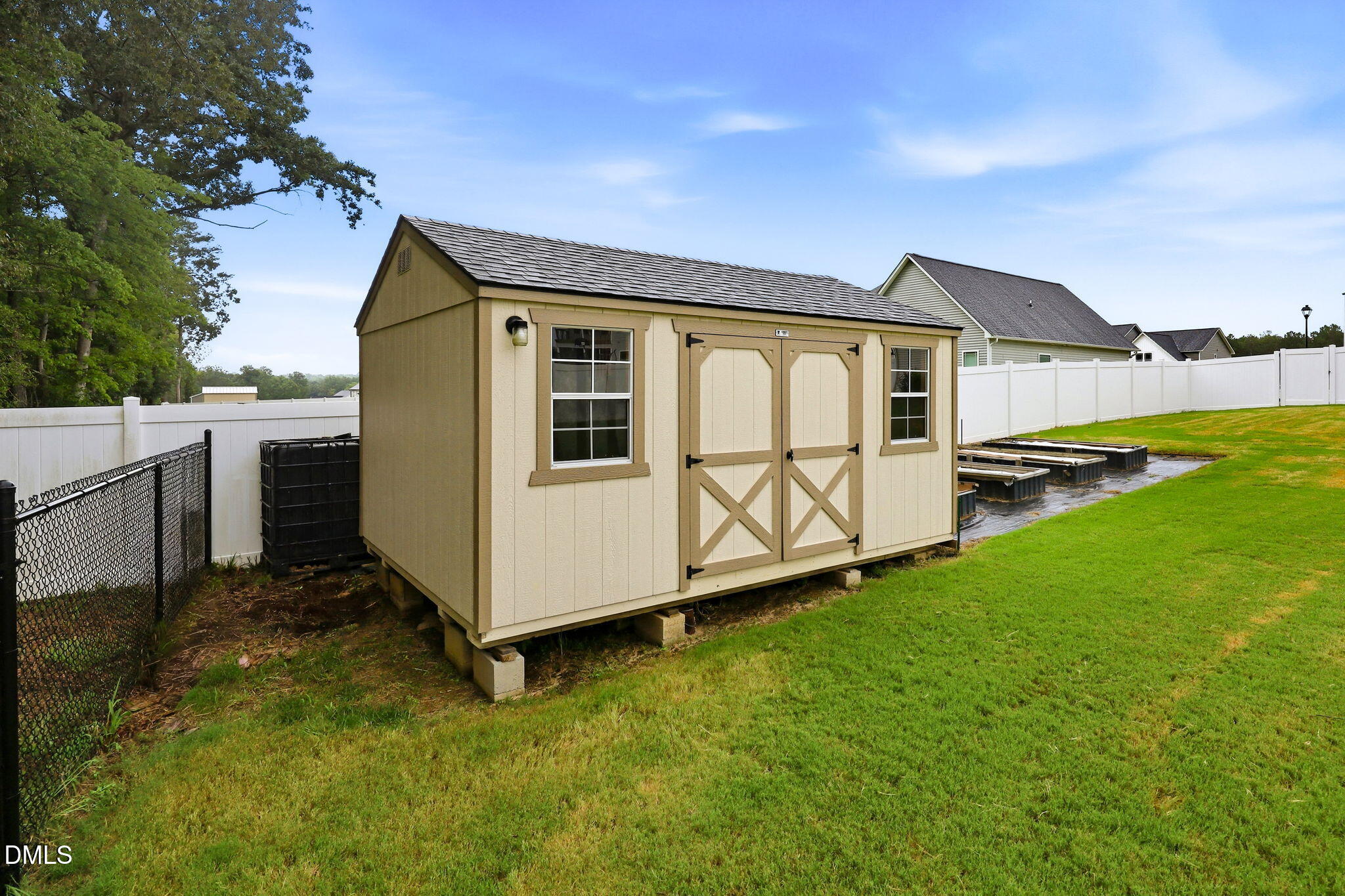237 Carolina Landing Drive Property Photo 28