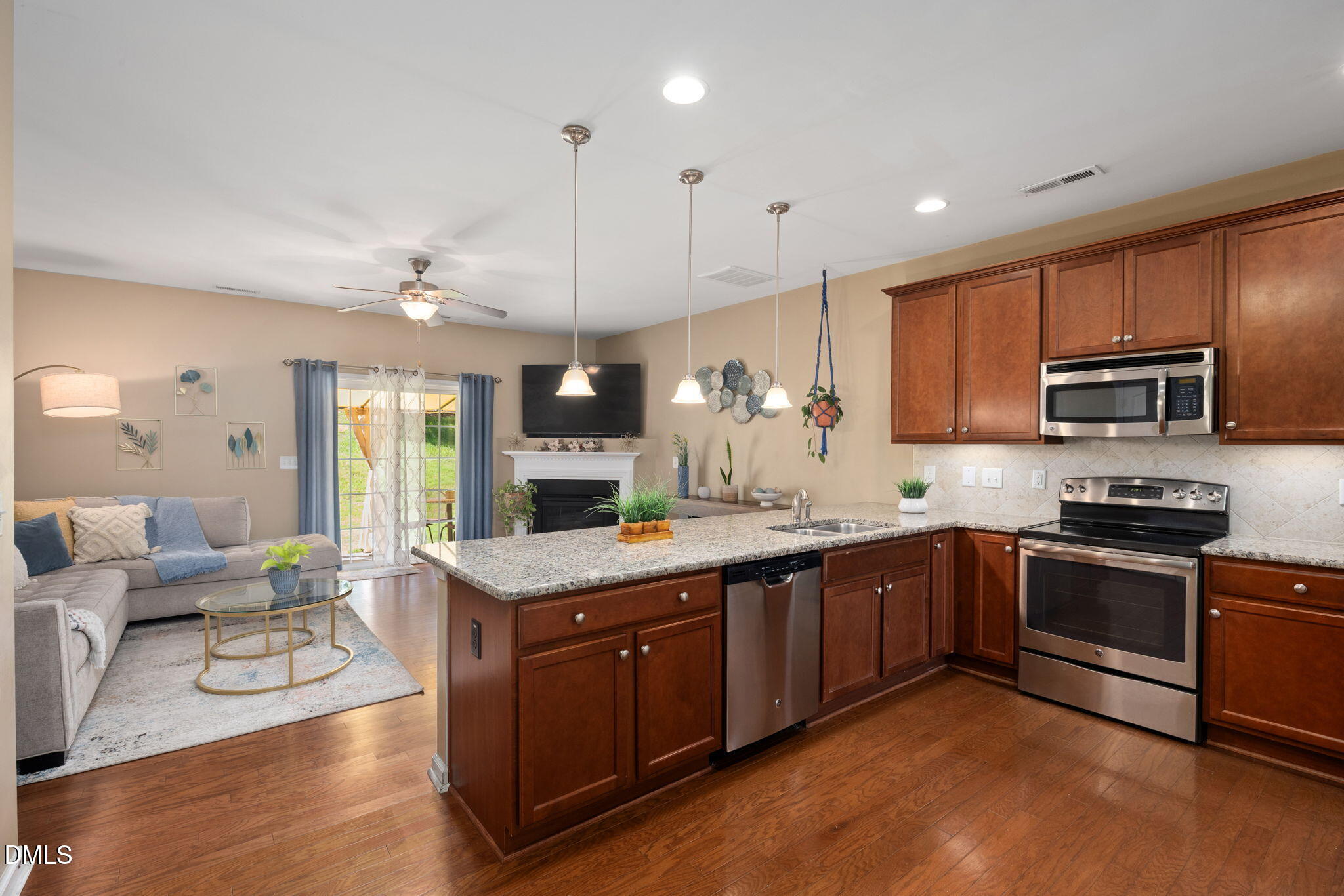 1304 Cozart Street Property Photo 13