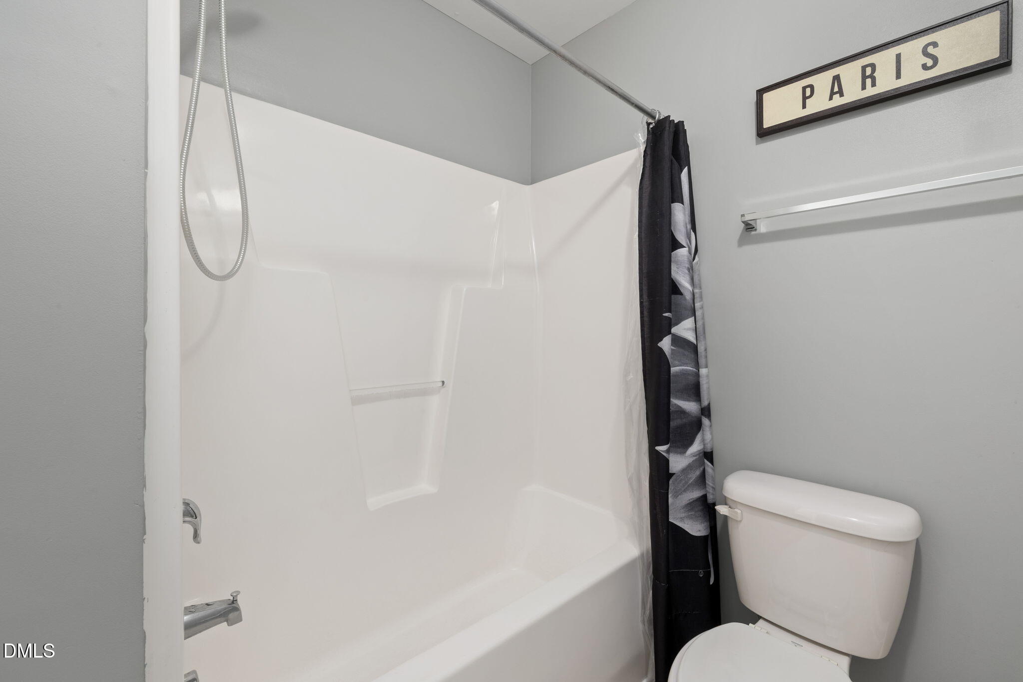 1304 Cozart Street Property Photo 20