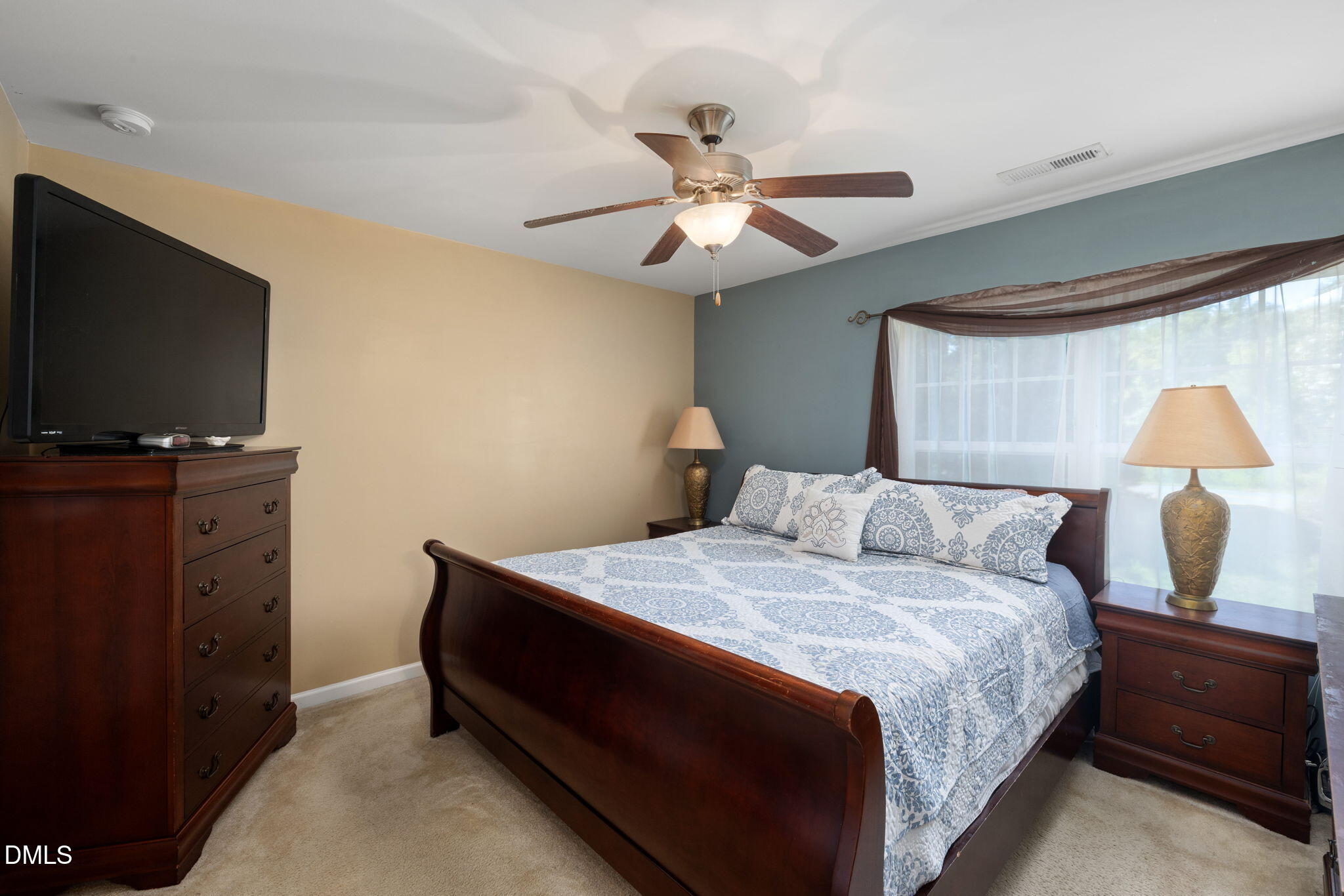 1304 Cozart Street Property Photo 23