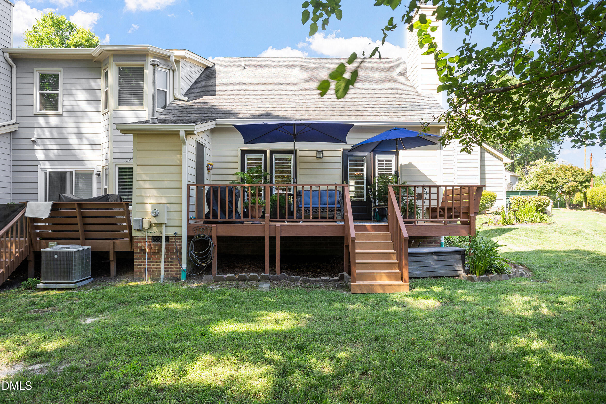 1238 Shadowbark Court Property Photo 26