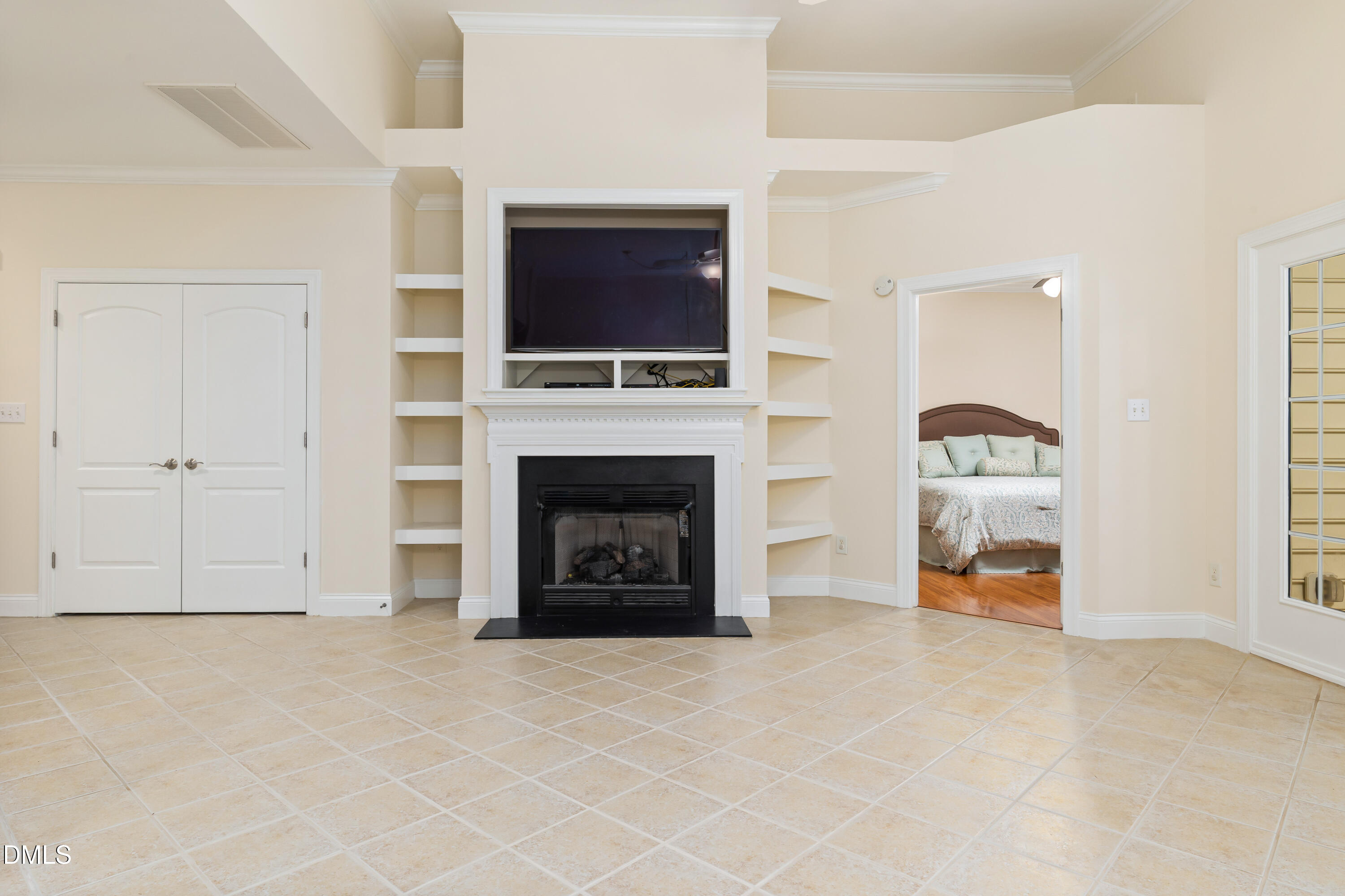 8009 Crookneck Drive Property Photo 20