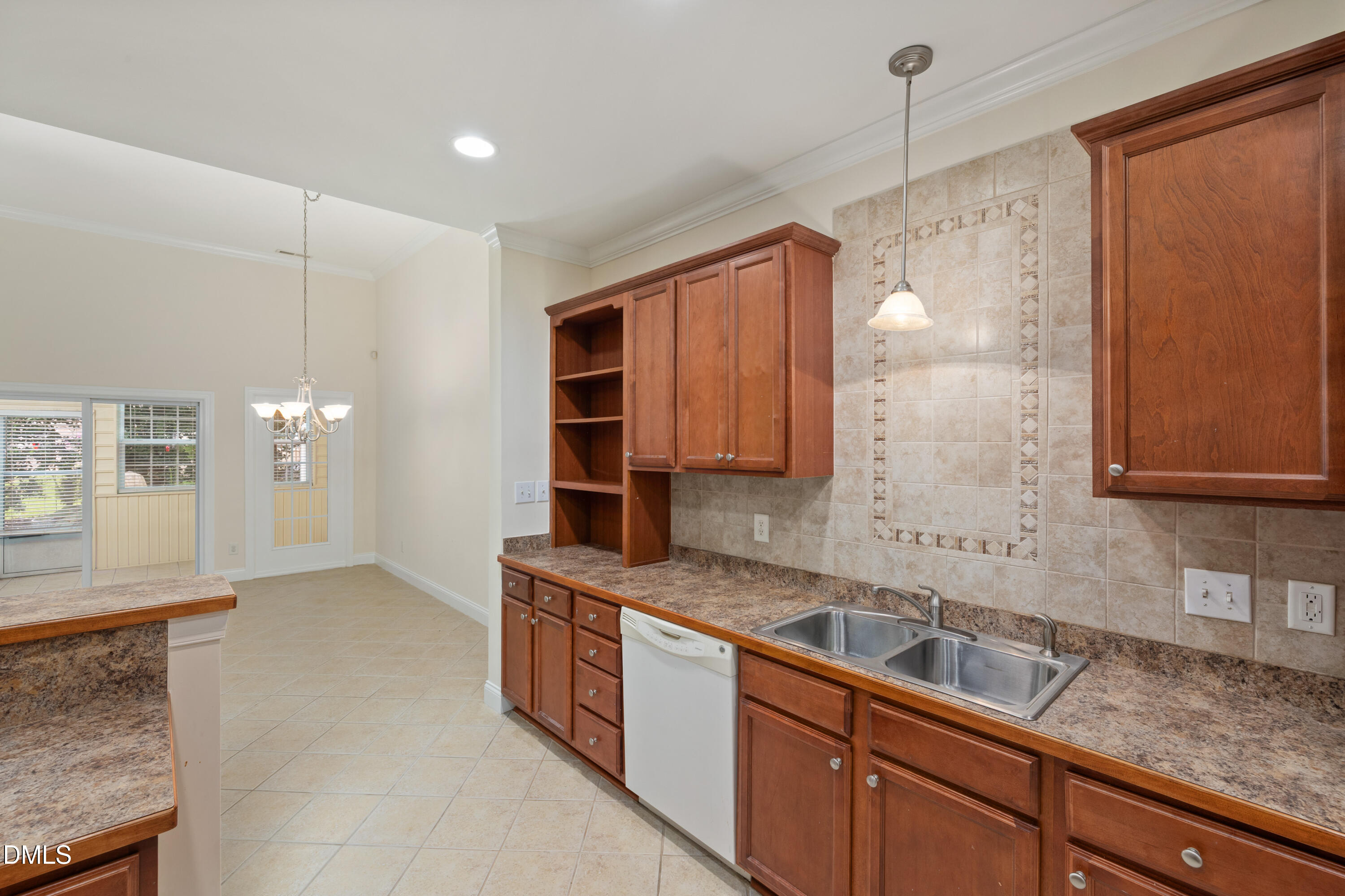8009 Crookneck Drive Property Photo 25