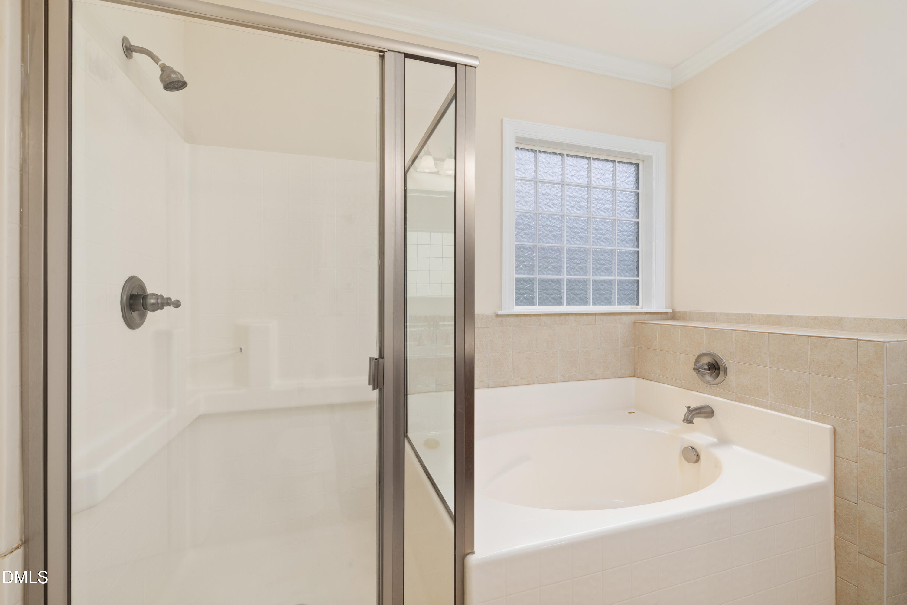 8009 Crookneck Drive Property Photo 31