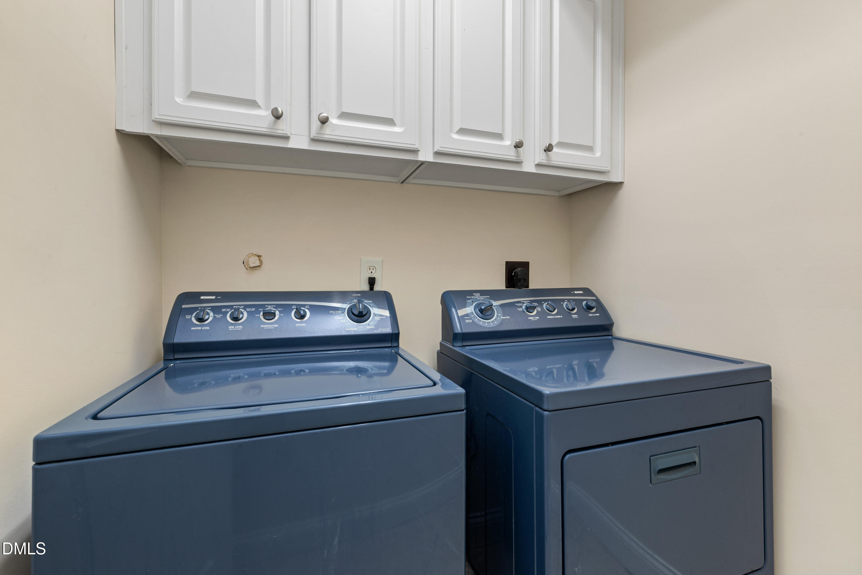 8009 Crookneck Drive Property Photo 34