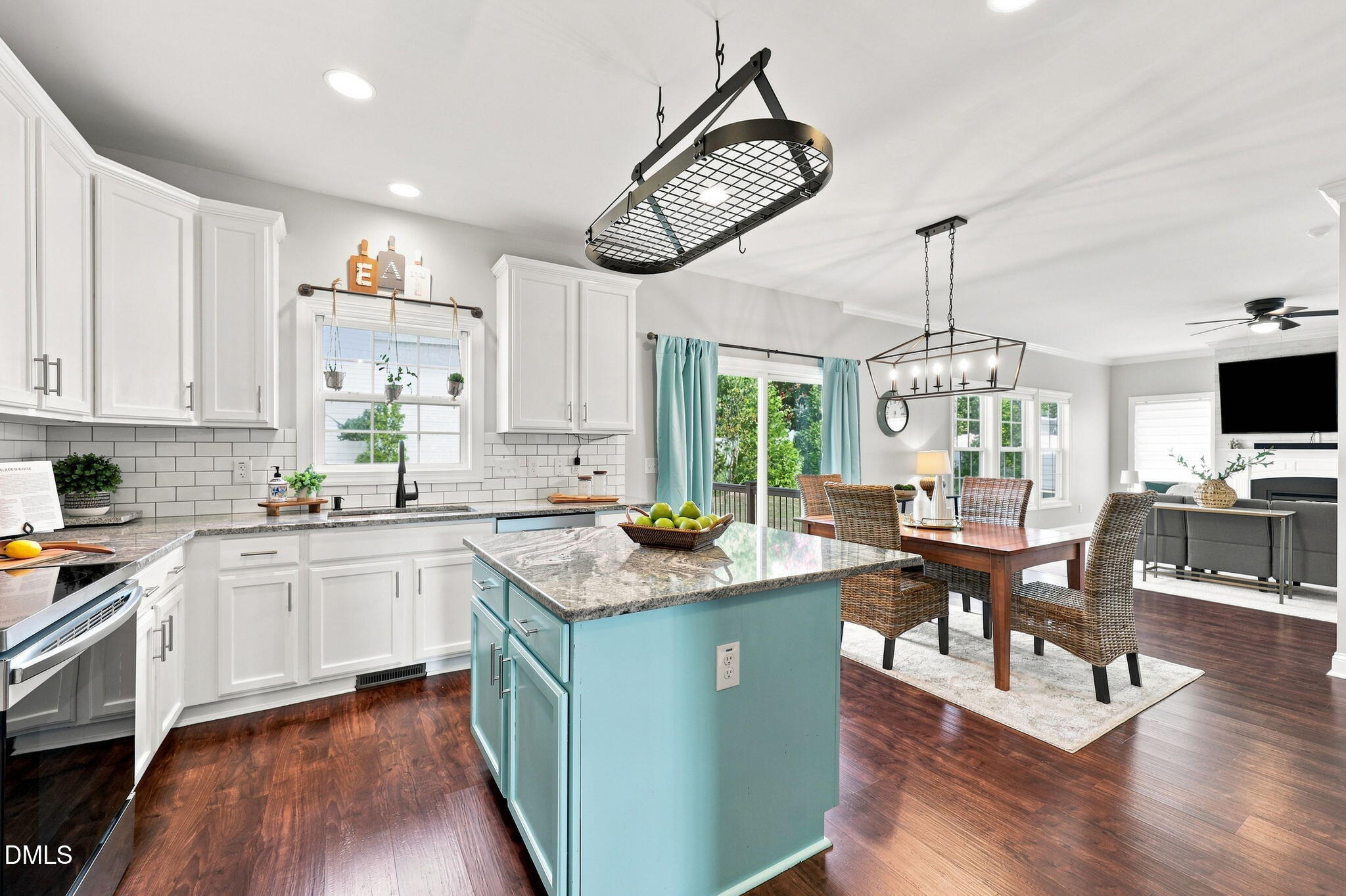 2006 Peachtree Town Lane Property Photo 8