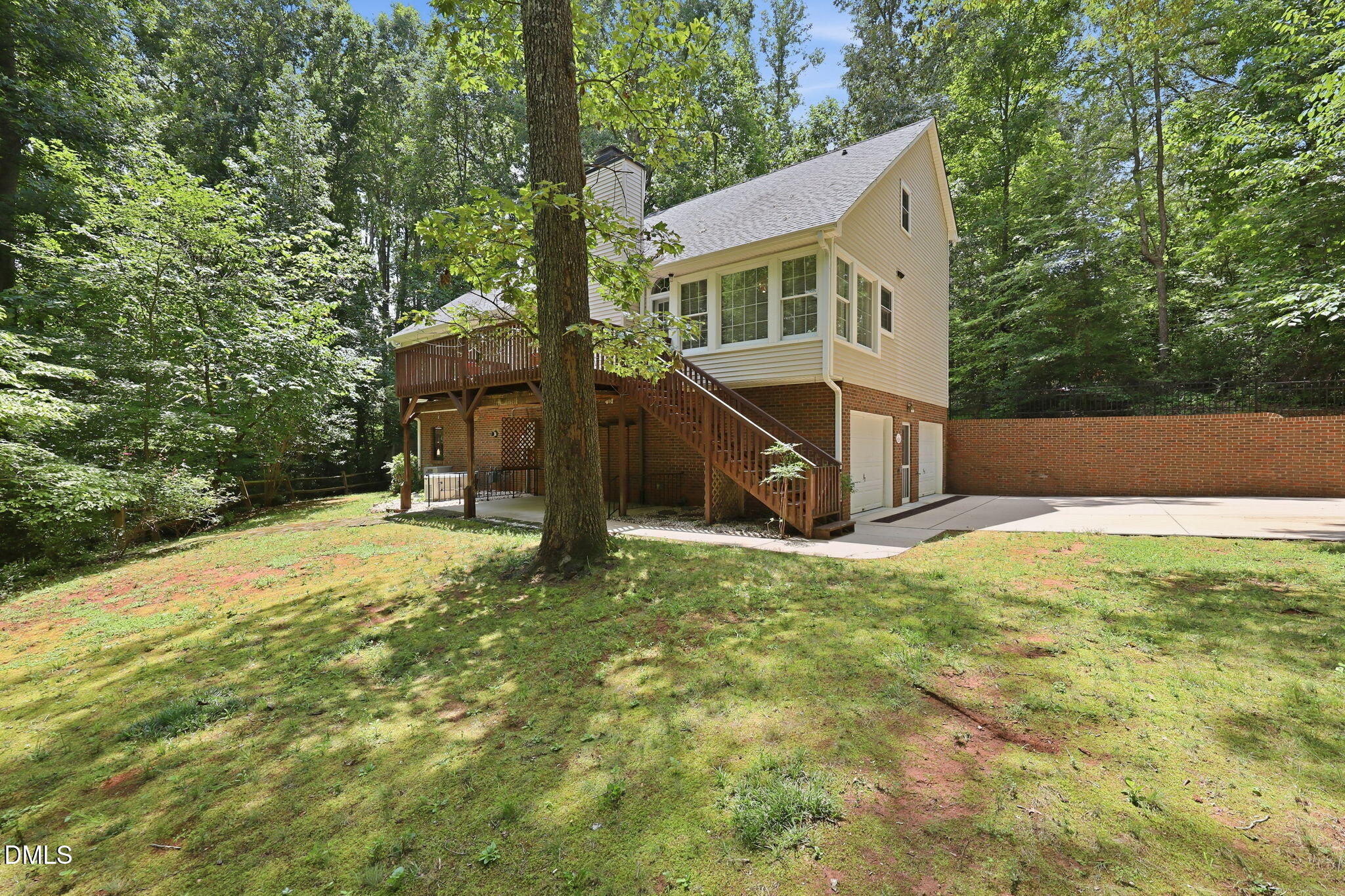 764 Indian Valley Drive Property Photo 4