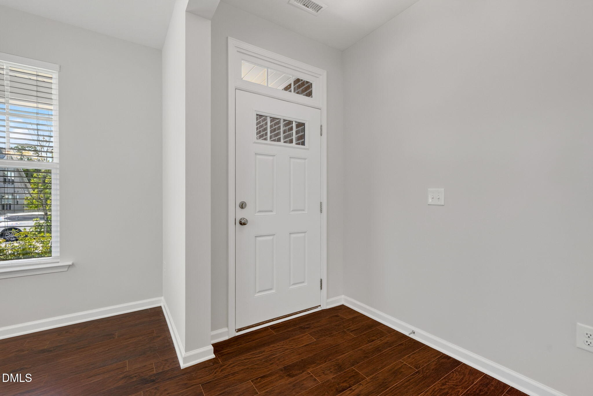 124 Dimmer Garden Lane Property Photo 9