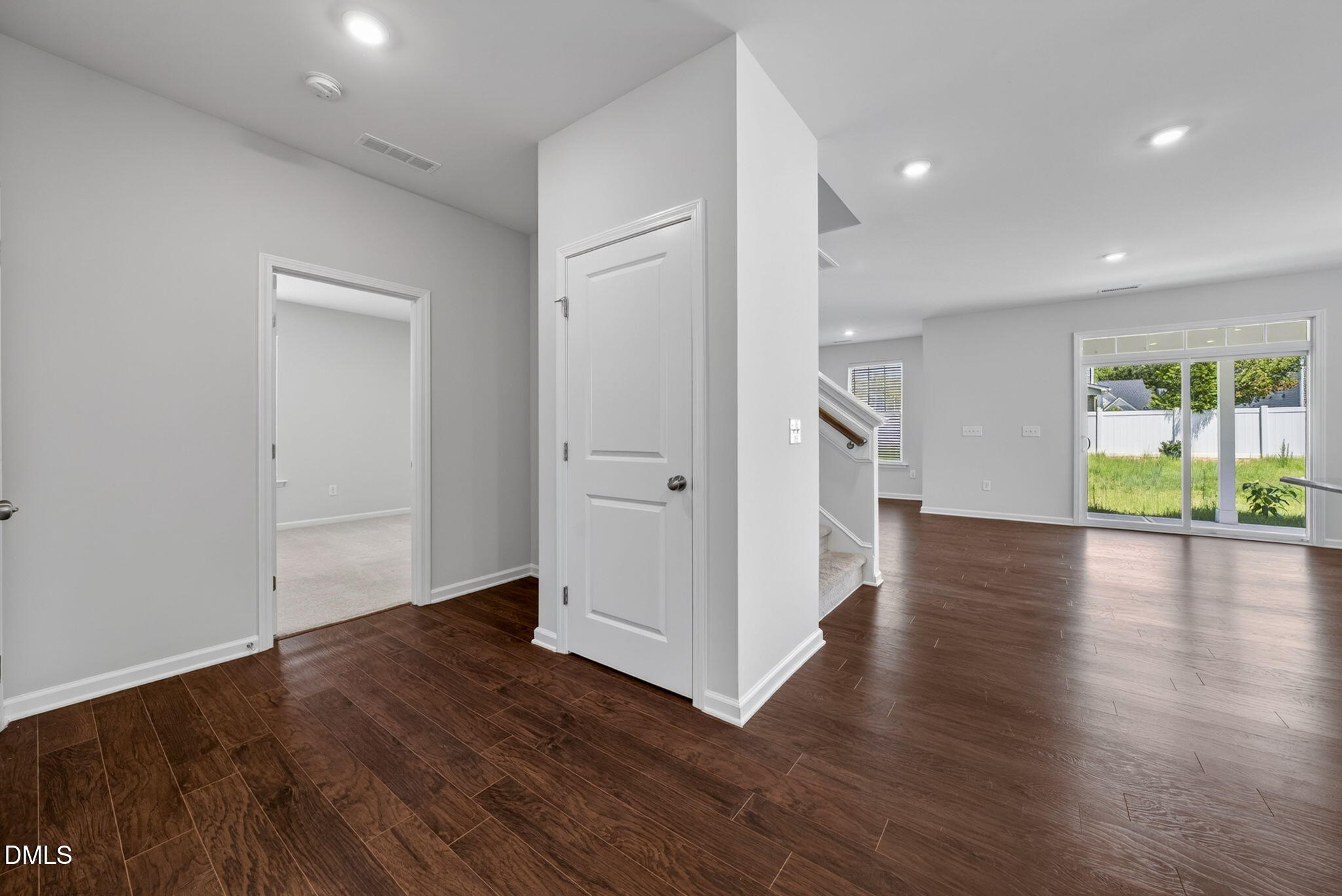 124 Dimmer Garden Lane Property Photo 18
