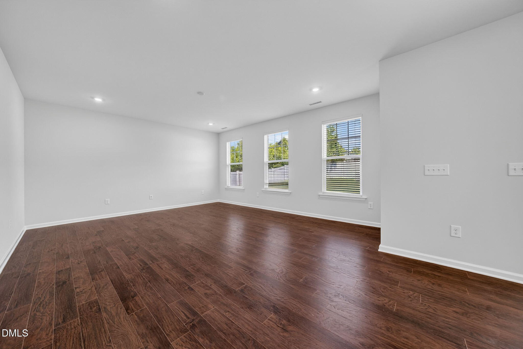 124 Dimmer Garden Lane Property Photo 25
