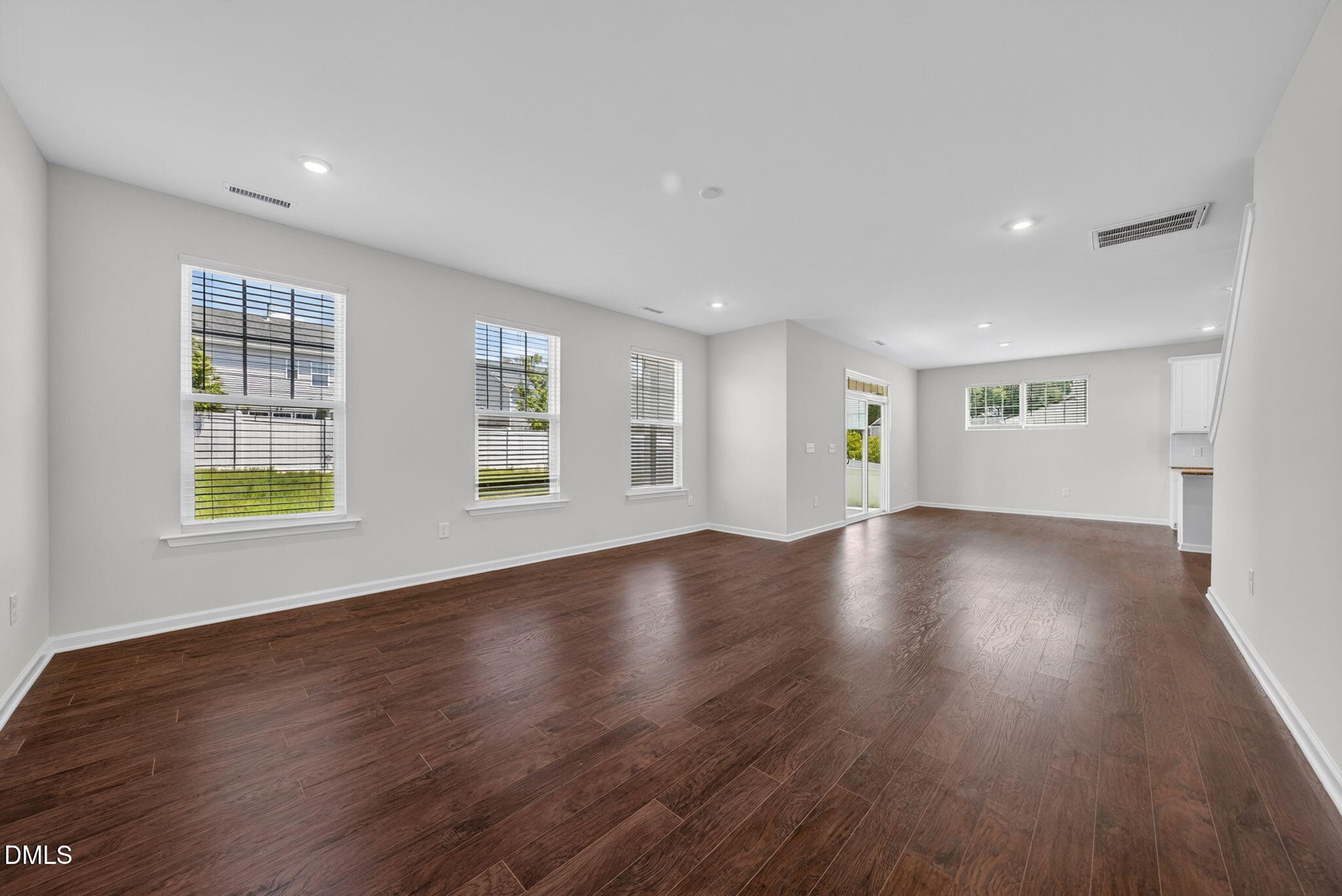 124 Dimmer Garden Lane Property Photo 26