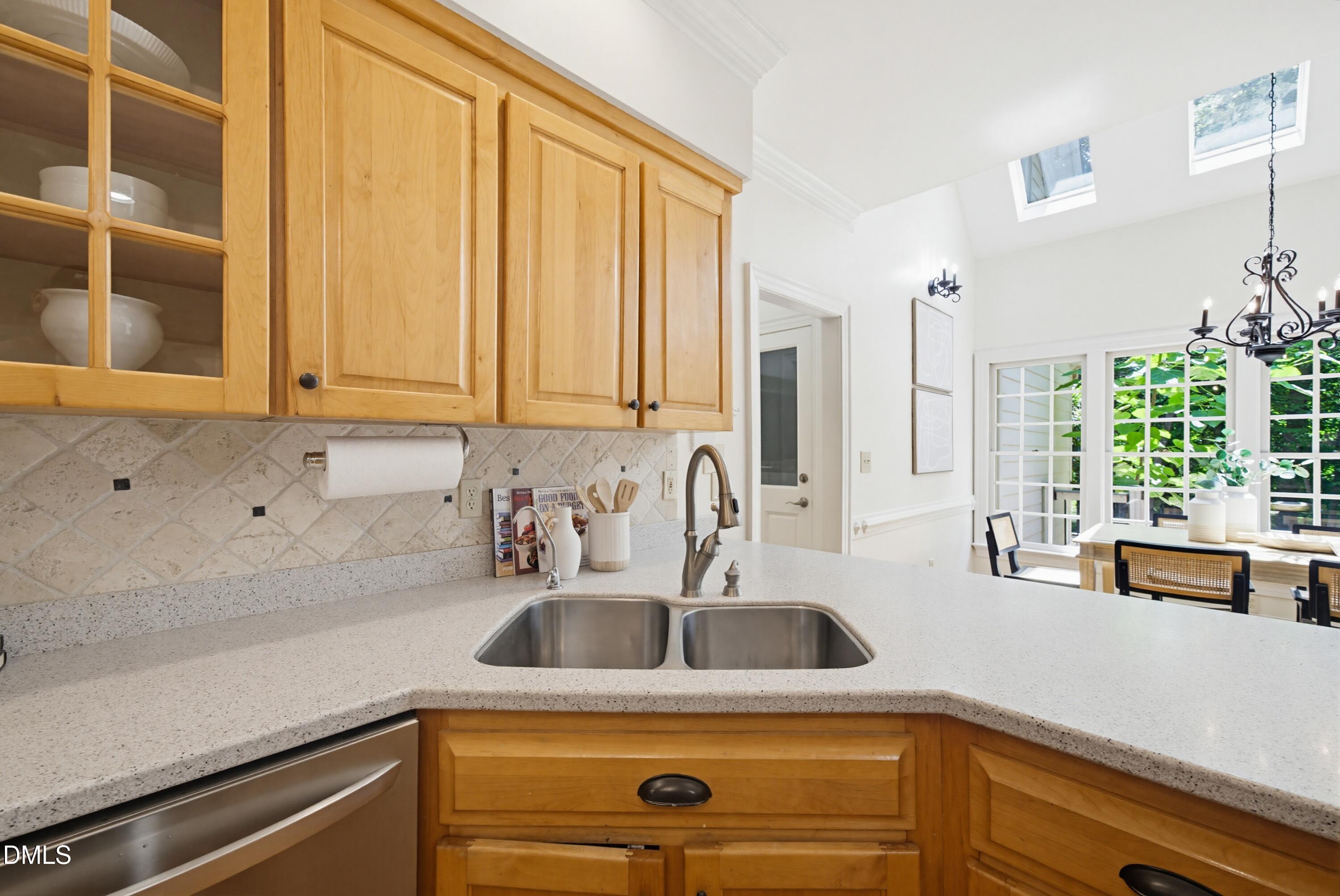 6117 Weobley Lane Property Photo 19