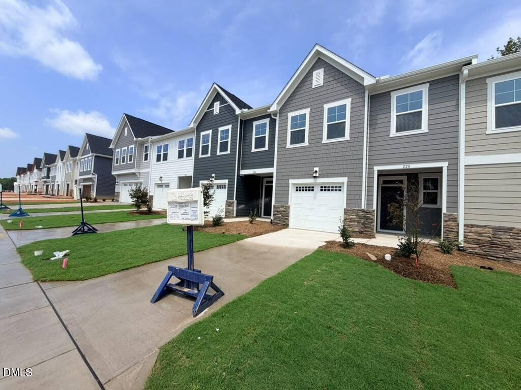 228 Deercroft Drive Property Photo 1