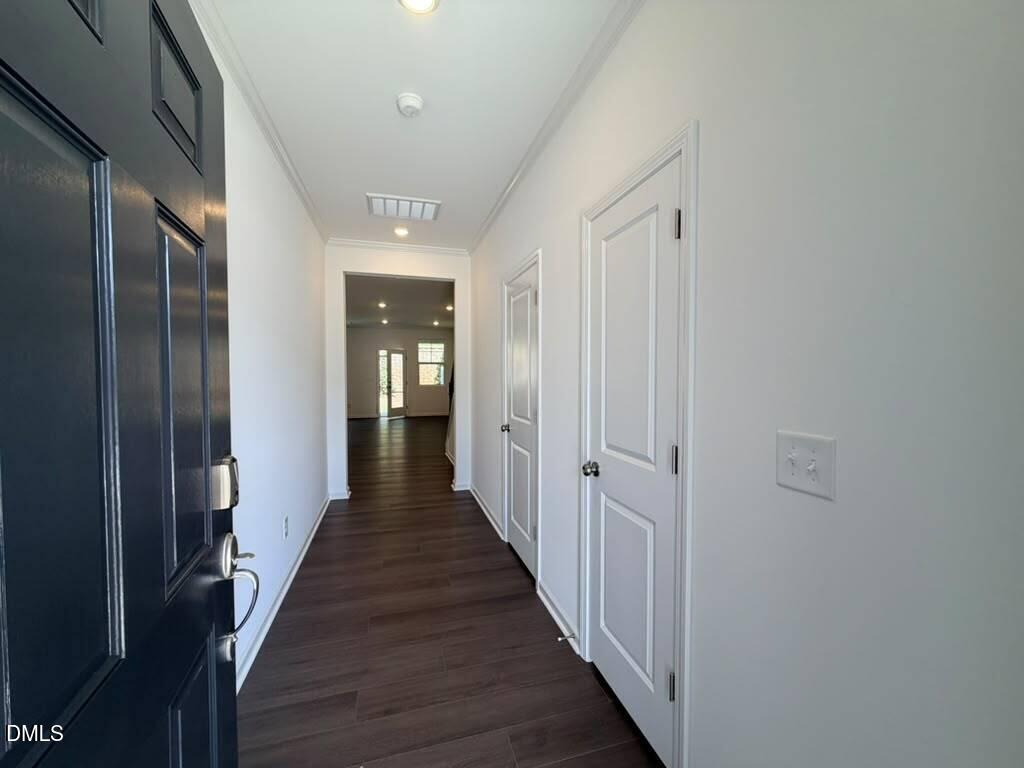 228 Deercroft Drive Property Photo 3