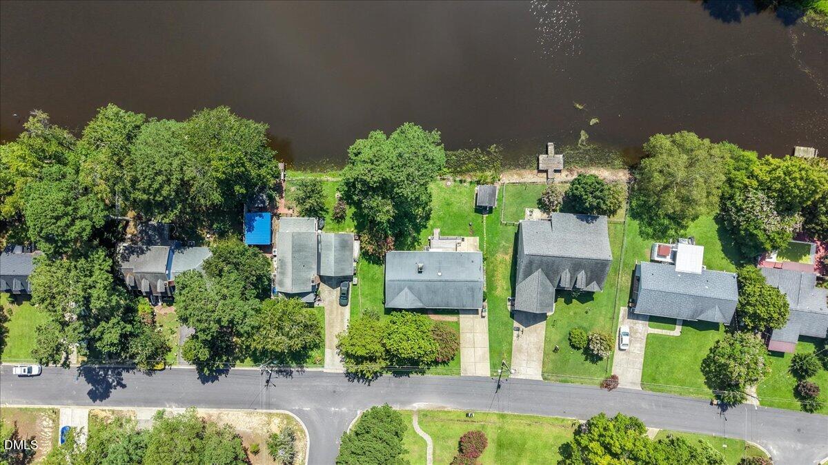 301 Flamingo Drive Property Photo 10
