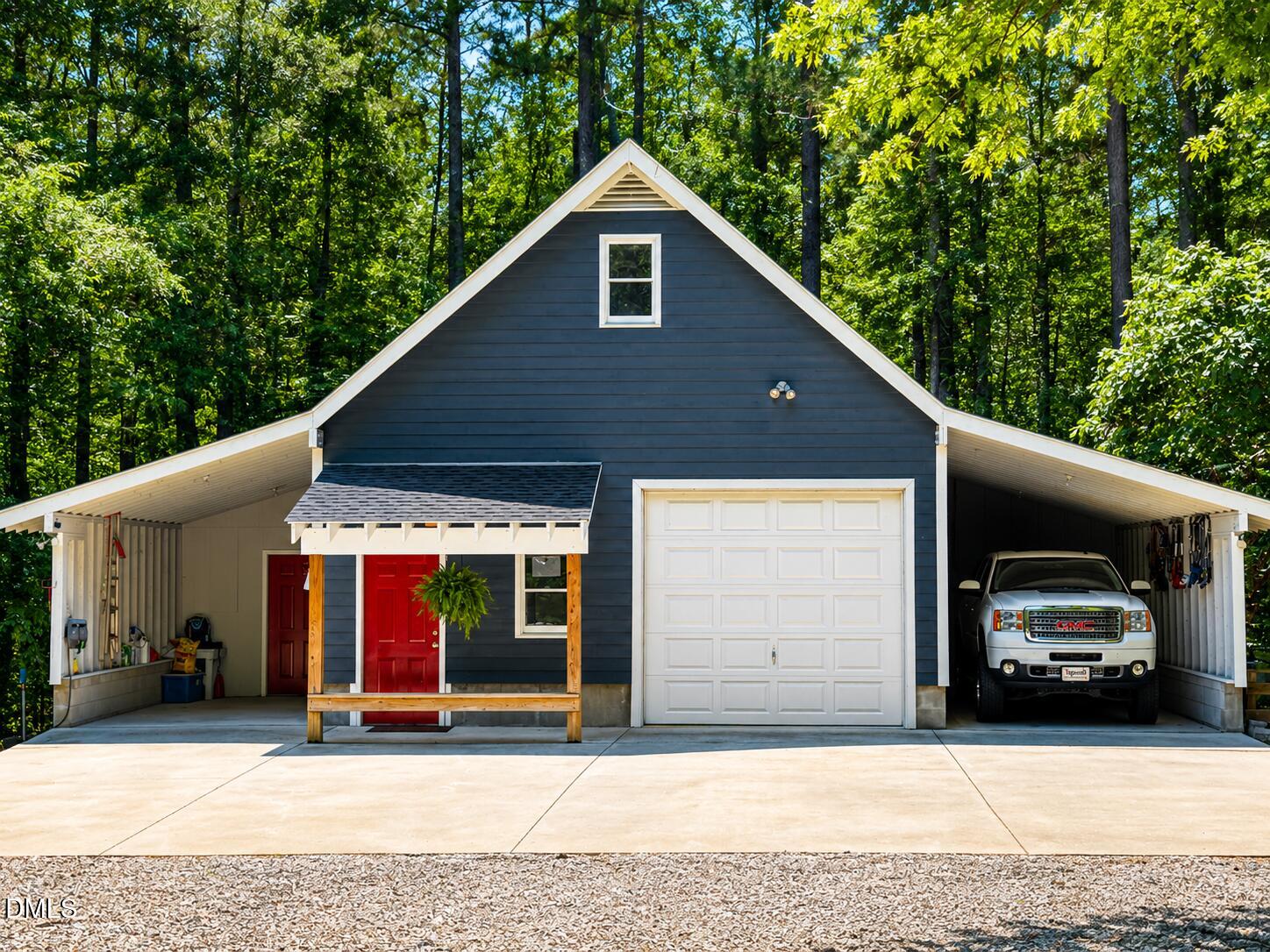 108 Cedar Creek Lane Property Photo 4
