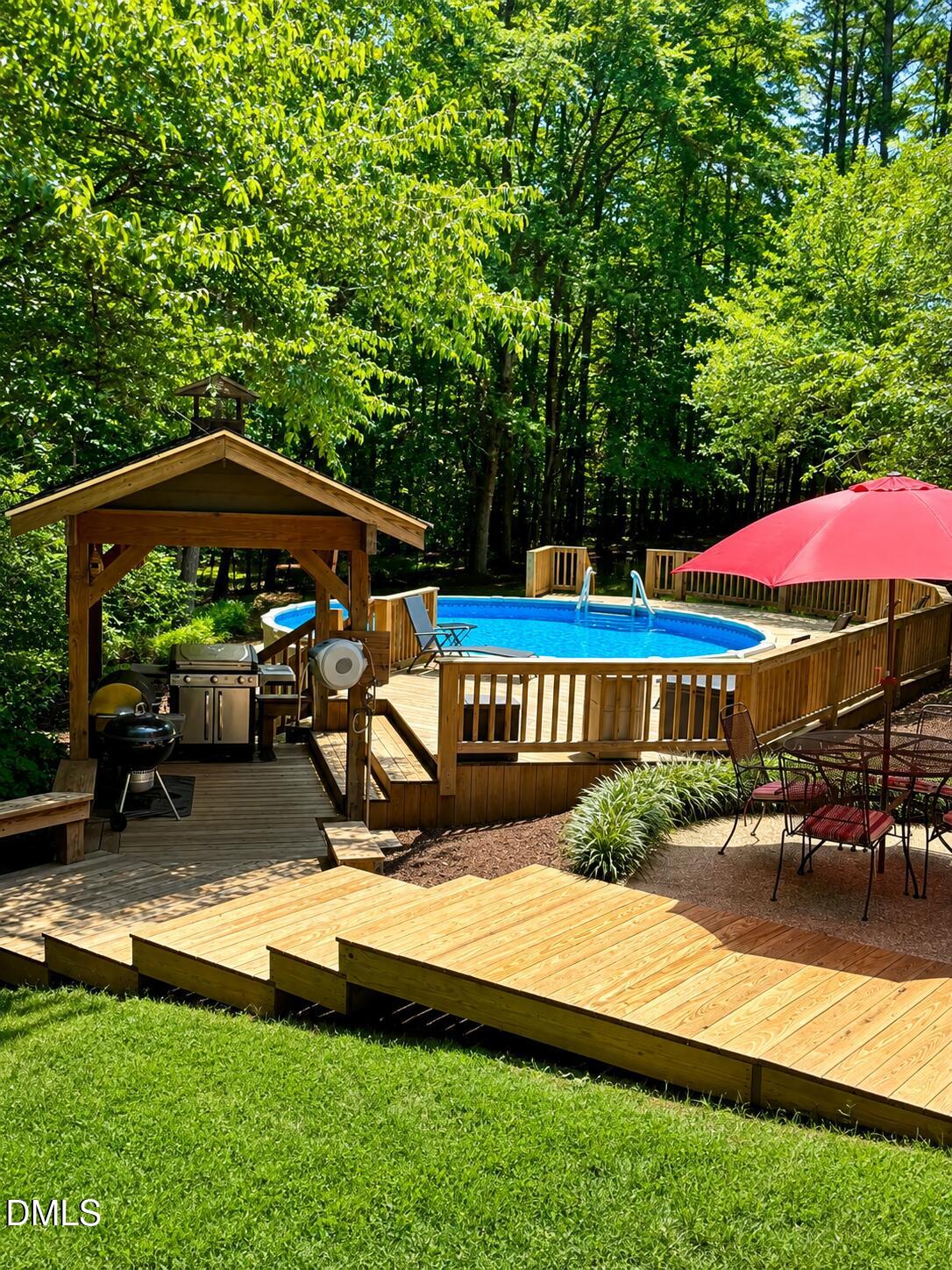 108 Cedar Creek Lane Property Photo 6