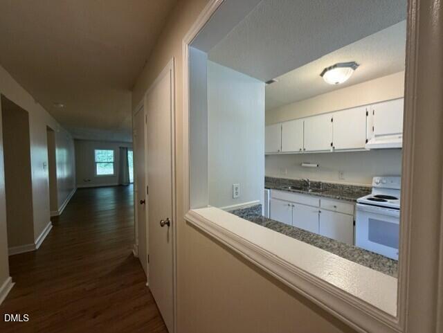 2510 Avent Ferry Road 102 Property Photo 4