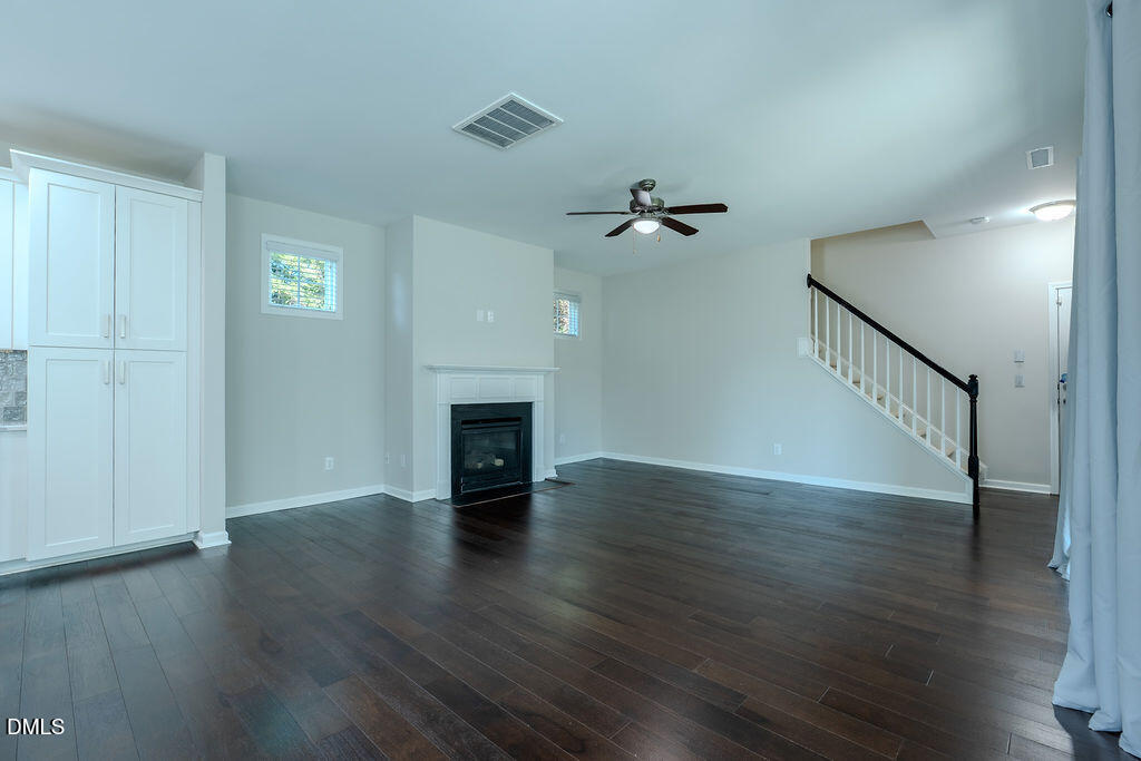 1432 Palace Garden Way Property Photo 14