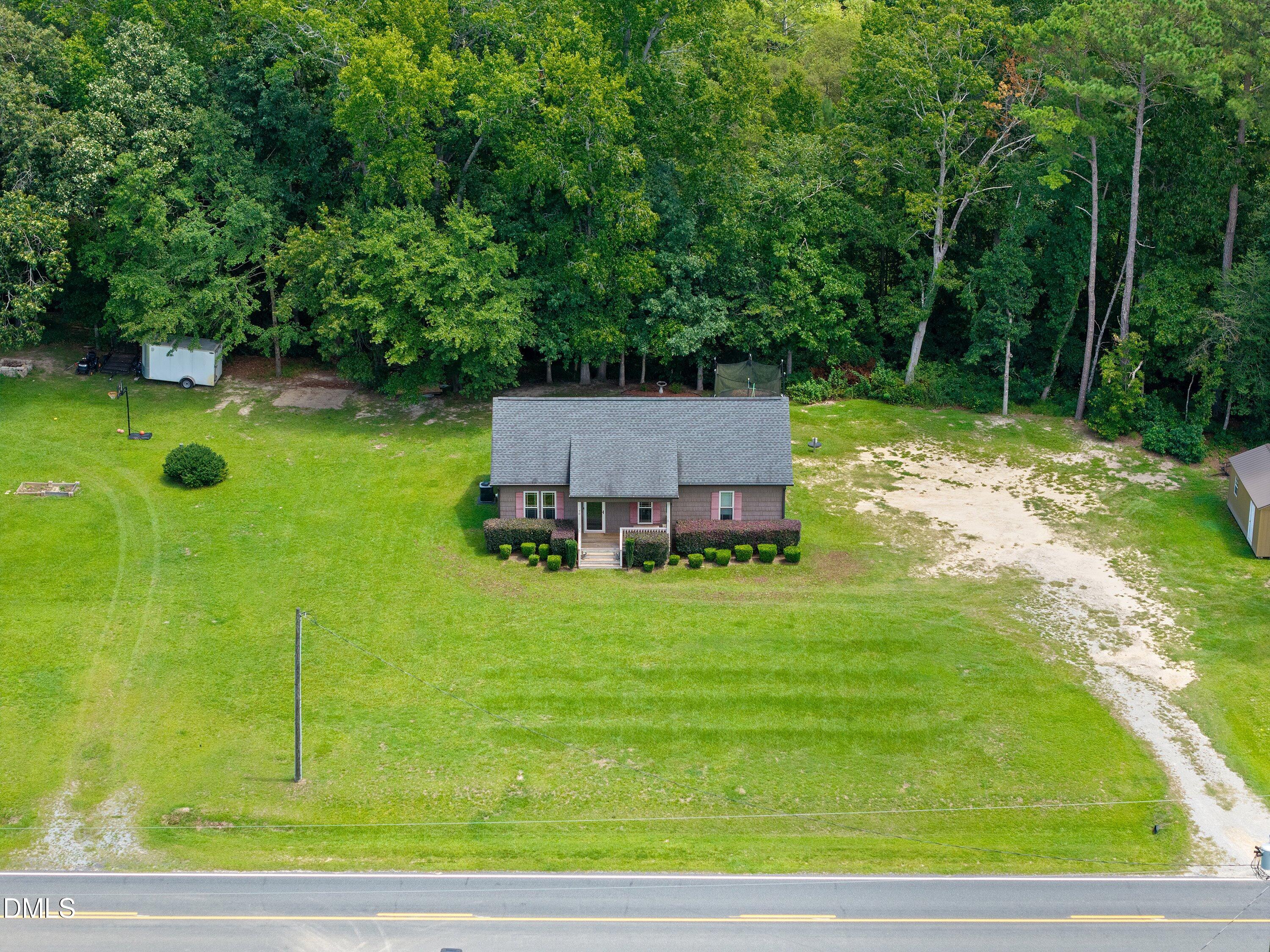70 Young Road Property Photo 5