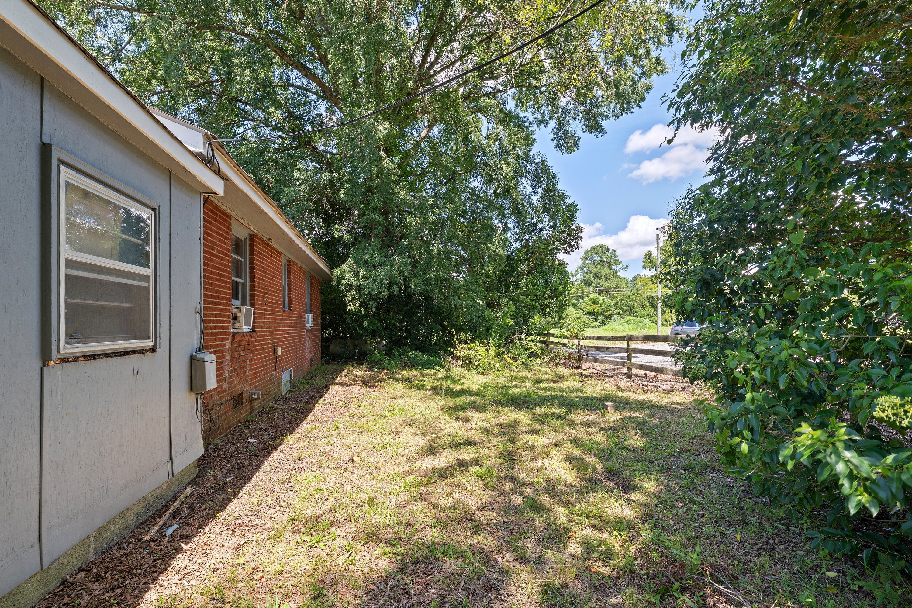 1022 S Pollock Street Property Photo 5
