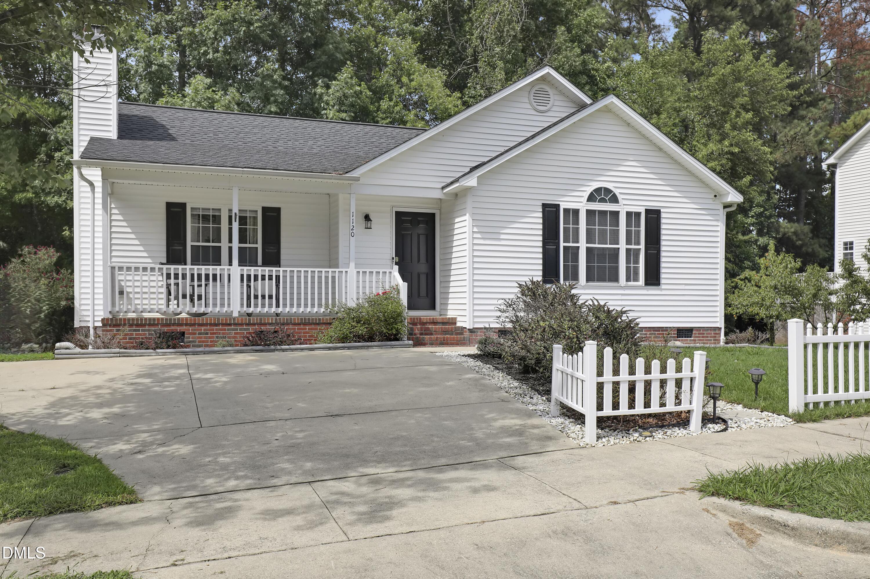 1120 Curtiss Drive Property Photo 16
