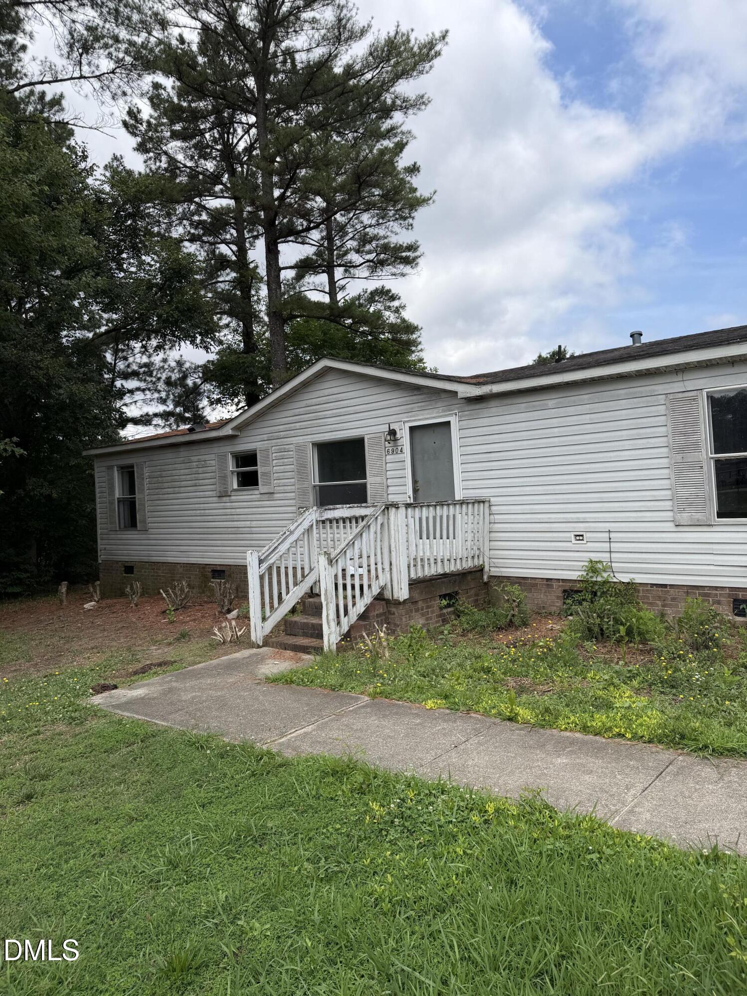6904 Agea Lane Property Photo 1