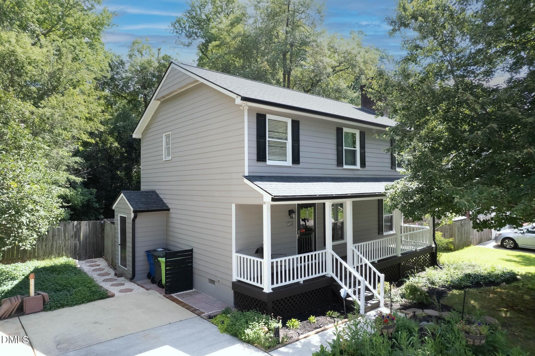 109 Burkwood Lane Property Photo 3