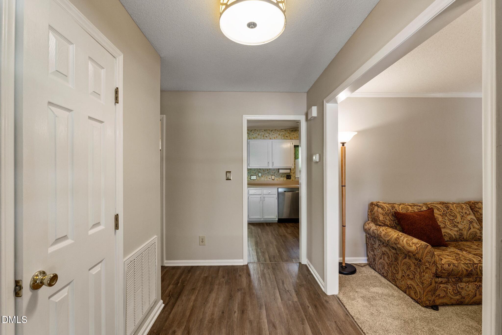109 Burkwood Lane Property Photo 4