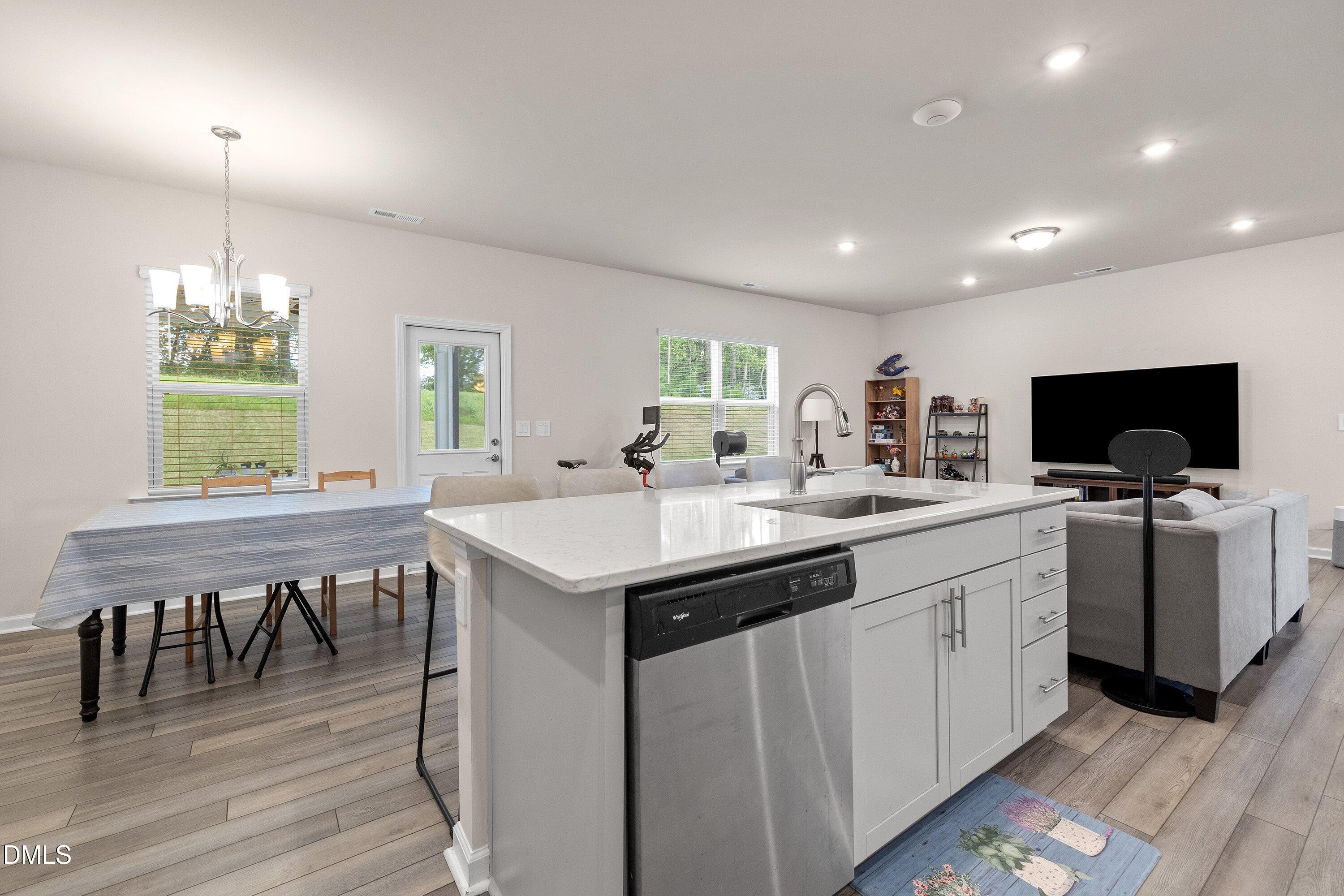 1003 Flyfish Avenue Property Photo 14