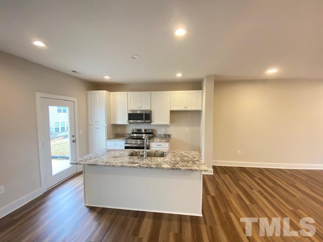 904 Hillman Lane Property Photo 18