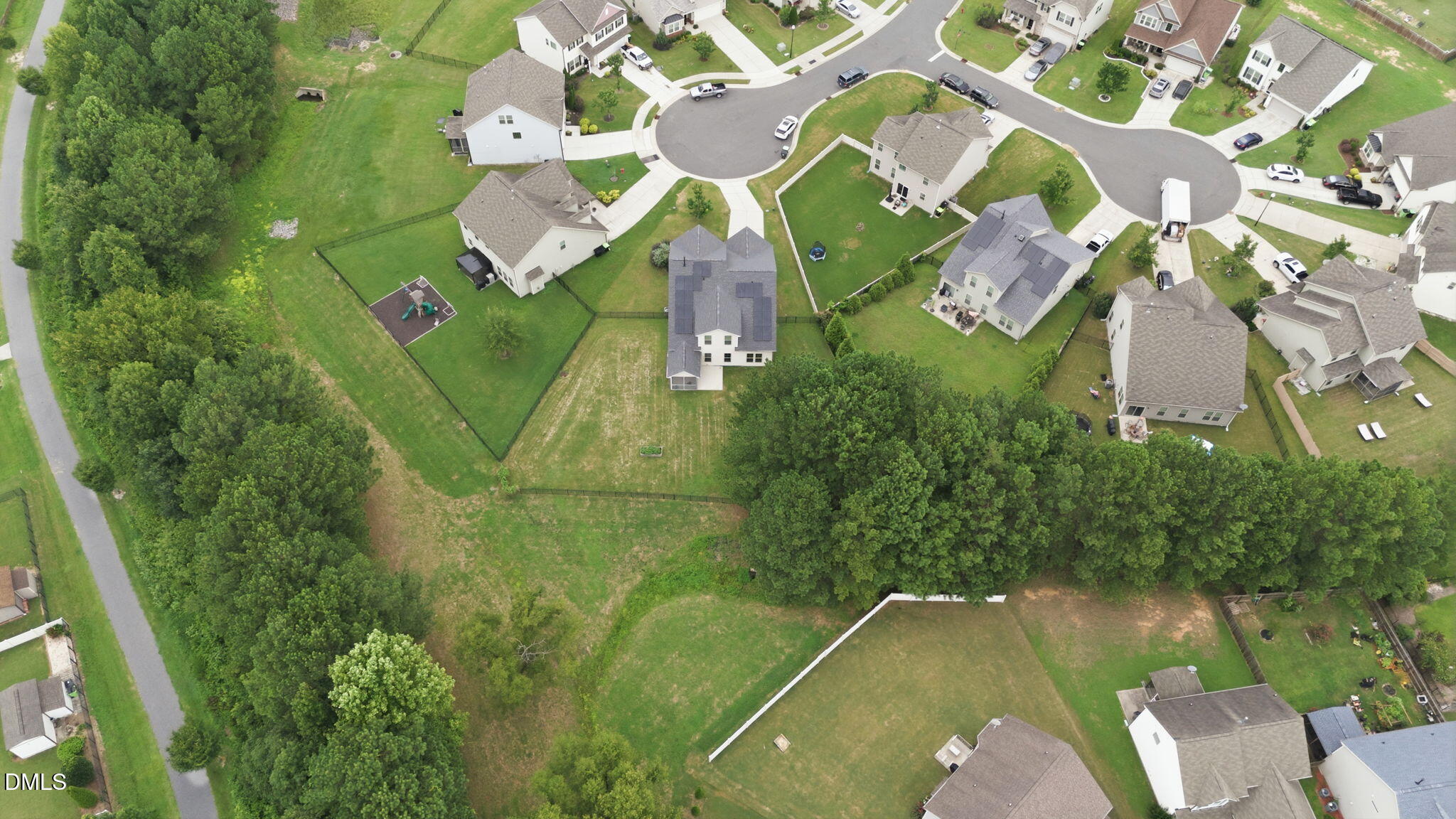 1404 Sage Tree Drive Property Photo 25