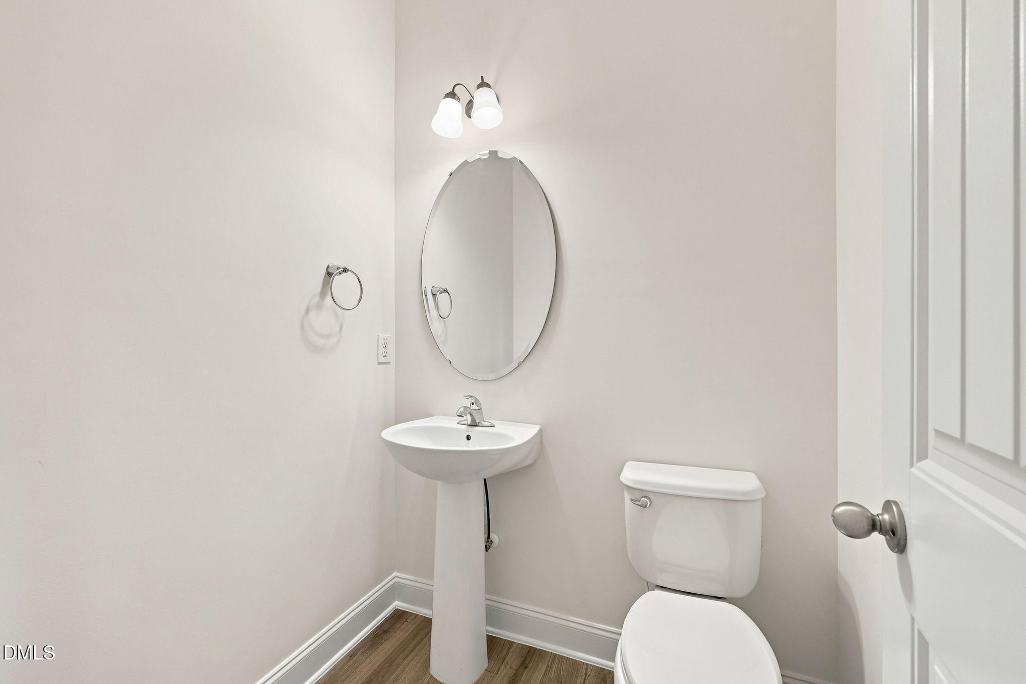 1404 Sage Tree Drive Property Photo 35