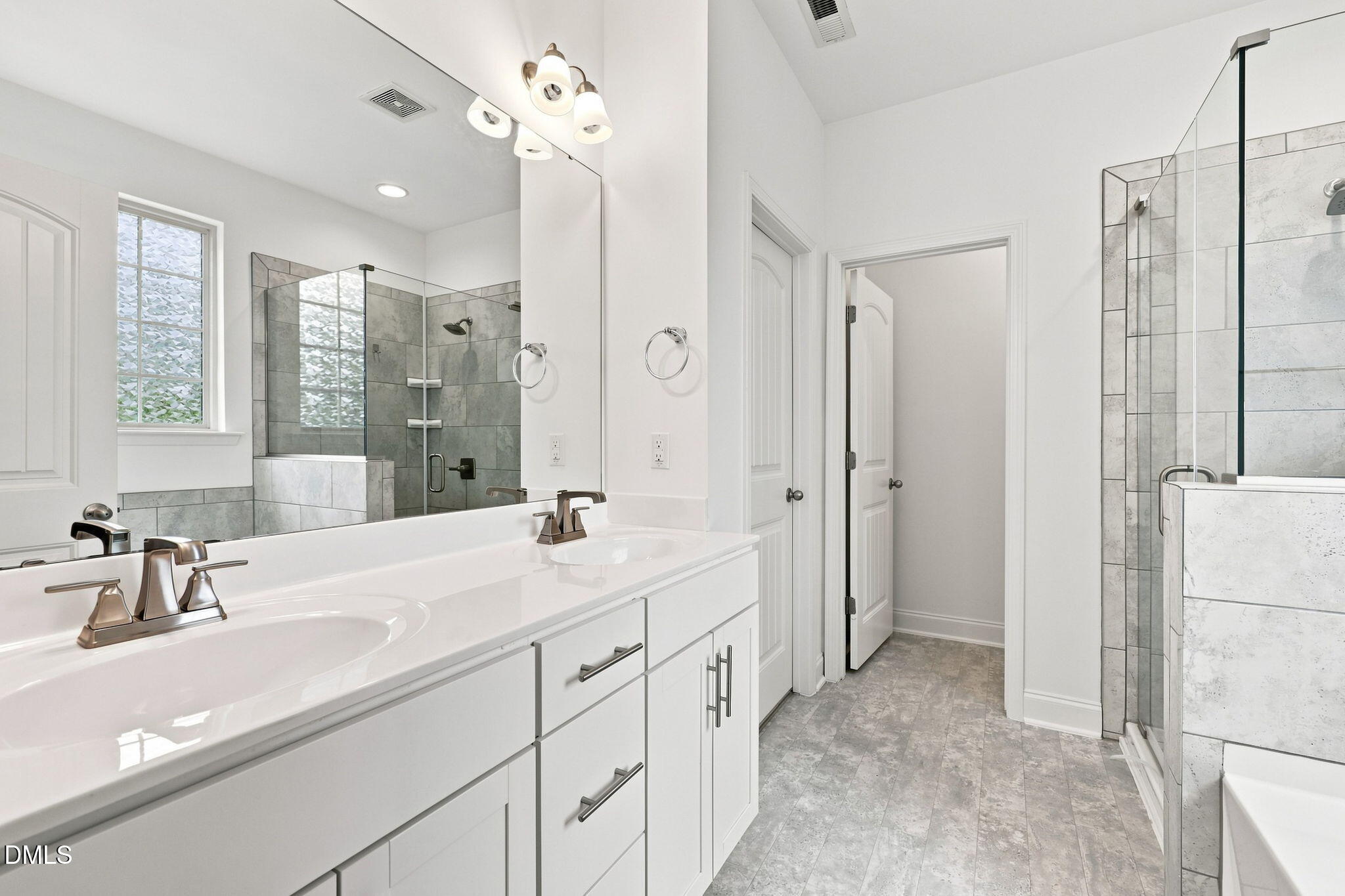 1404 Sage Tree Drive Property Photo 48