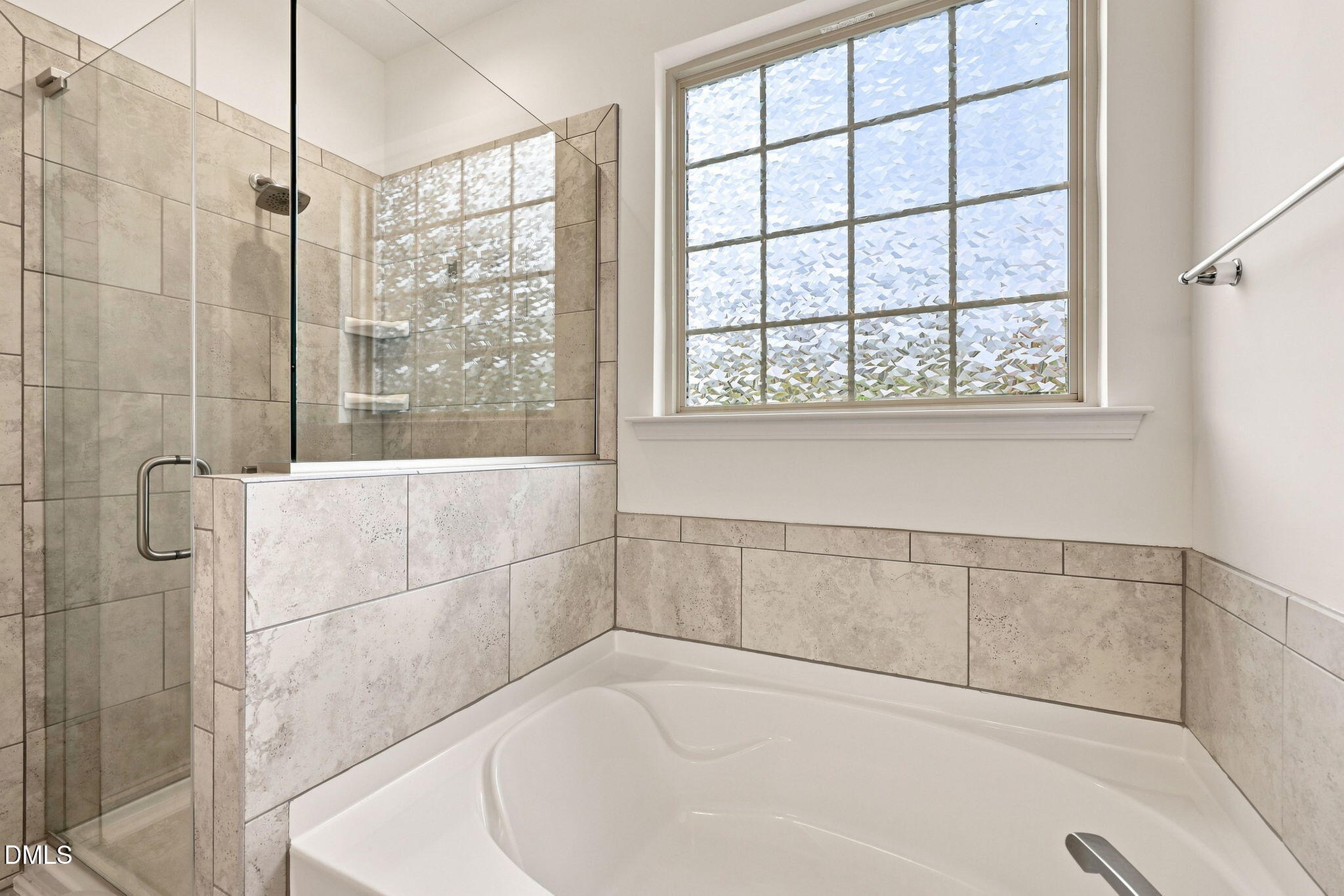 1404 Sage Tree Drive Property Photo 49