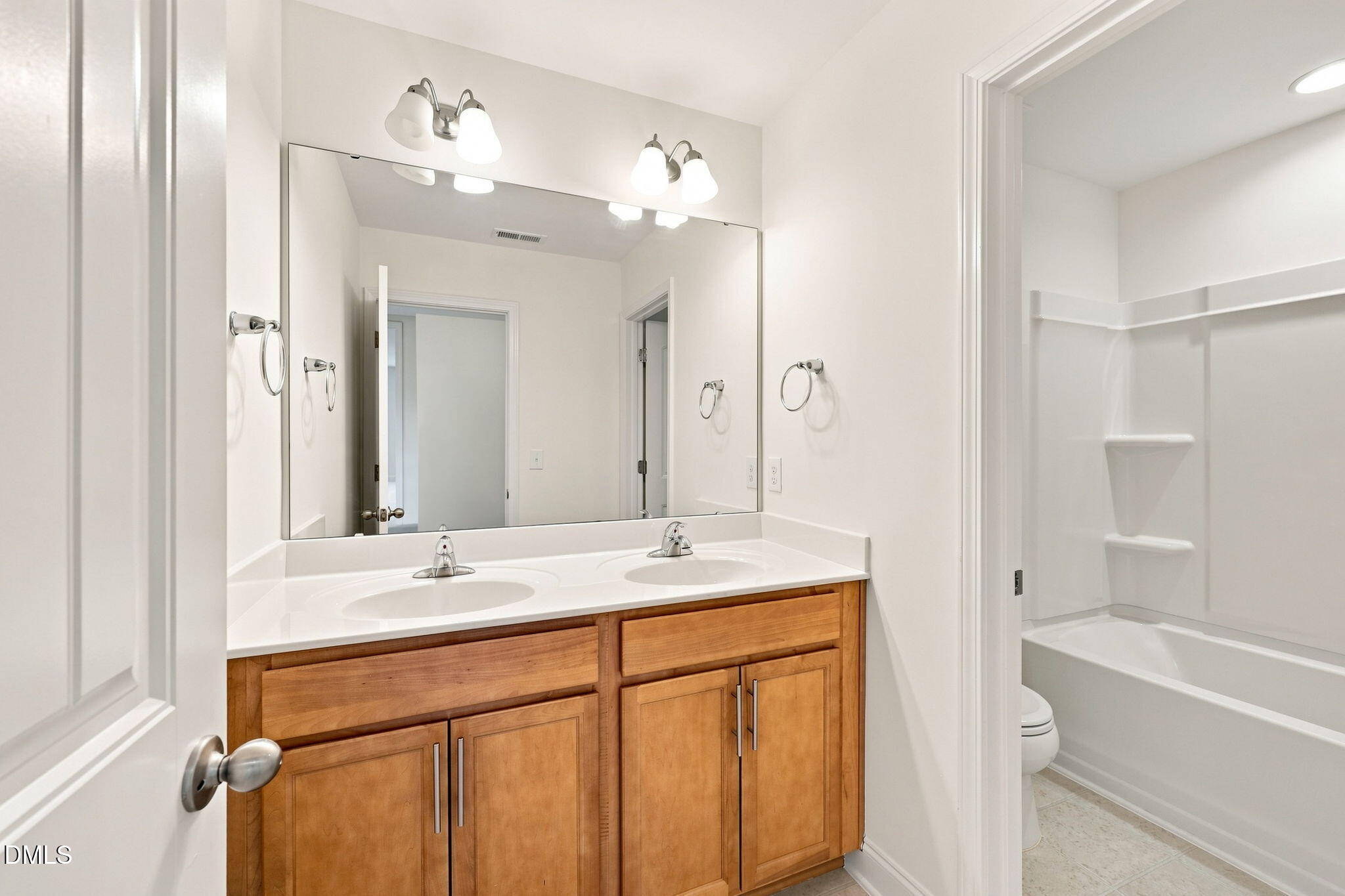 1404 Sage Tree Drive Property Photo 56
