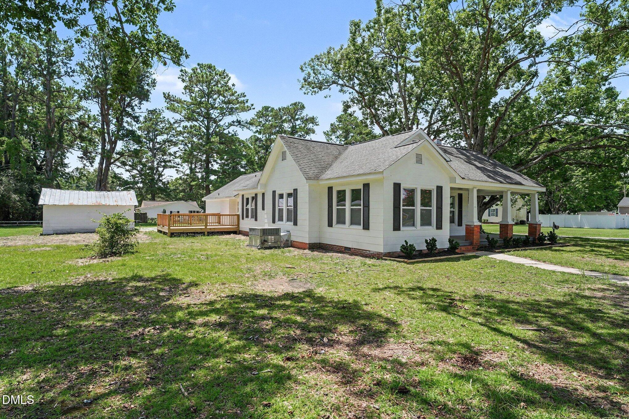 207 Old Post Road Property Photo 24