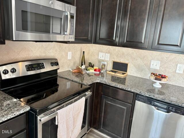 939 Ileagnes Road Property Photo 11