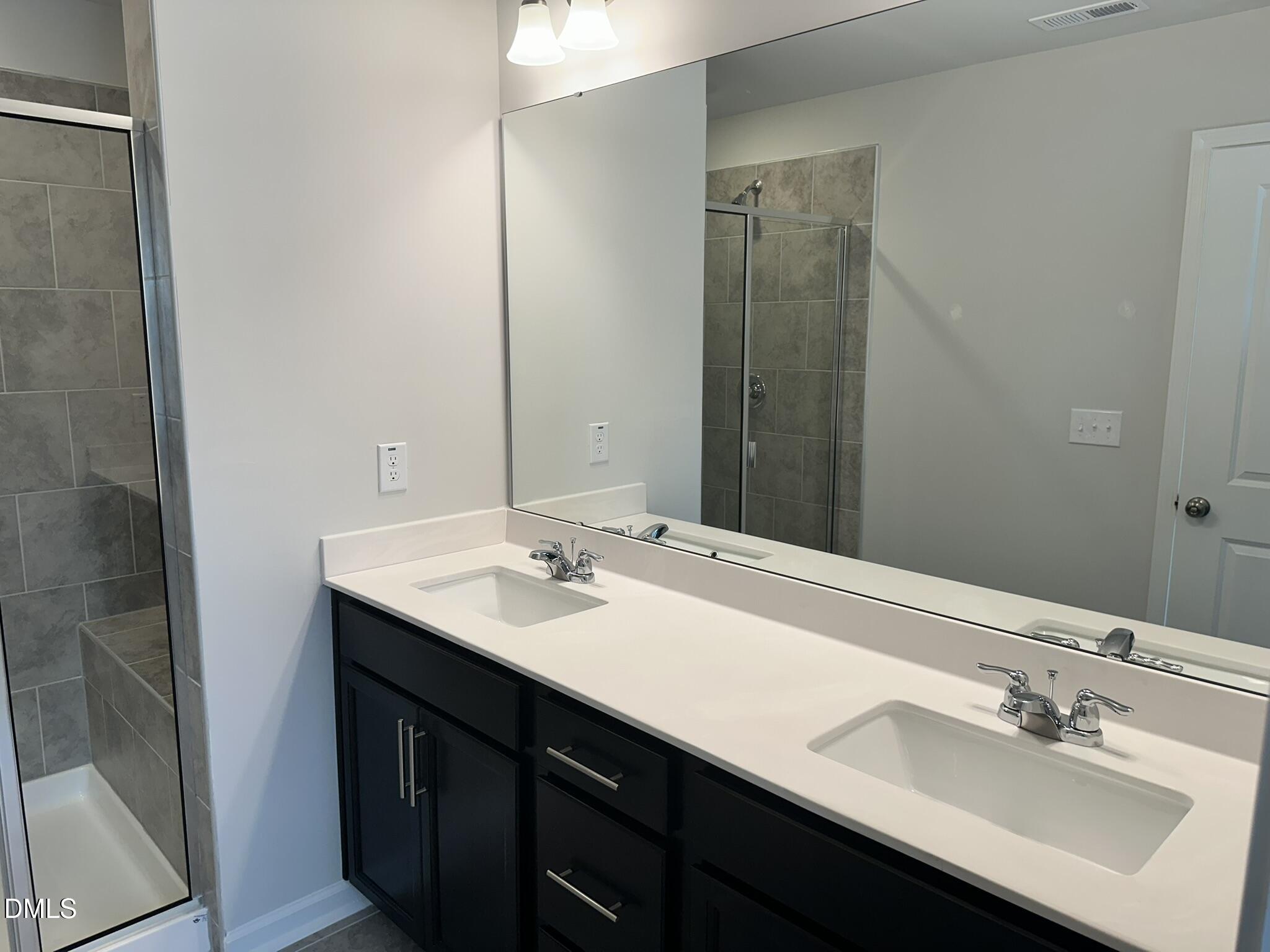 1505 Fruit Tree Lane Property Photo 5