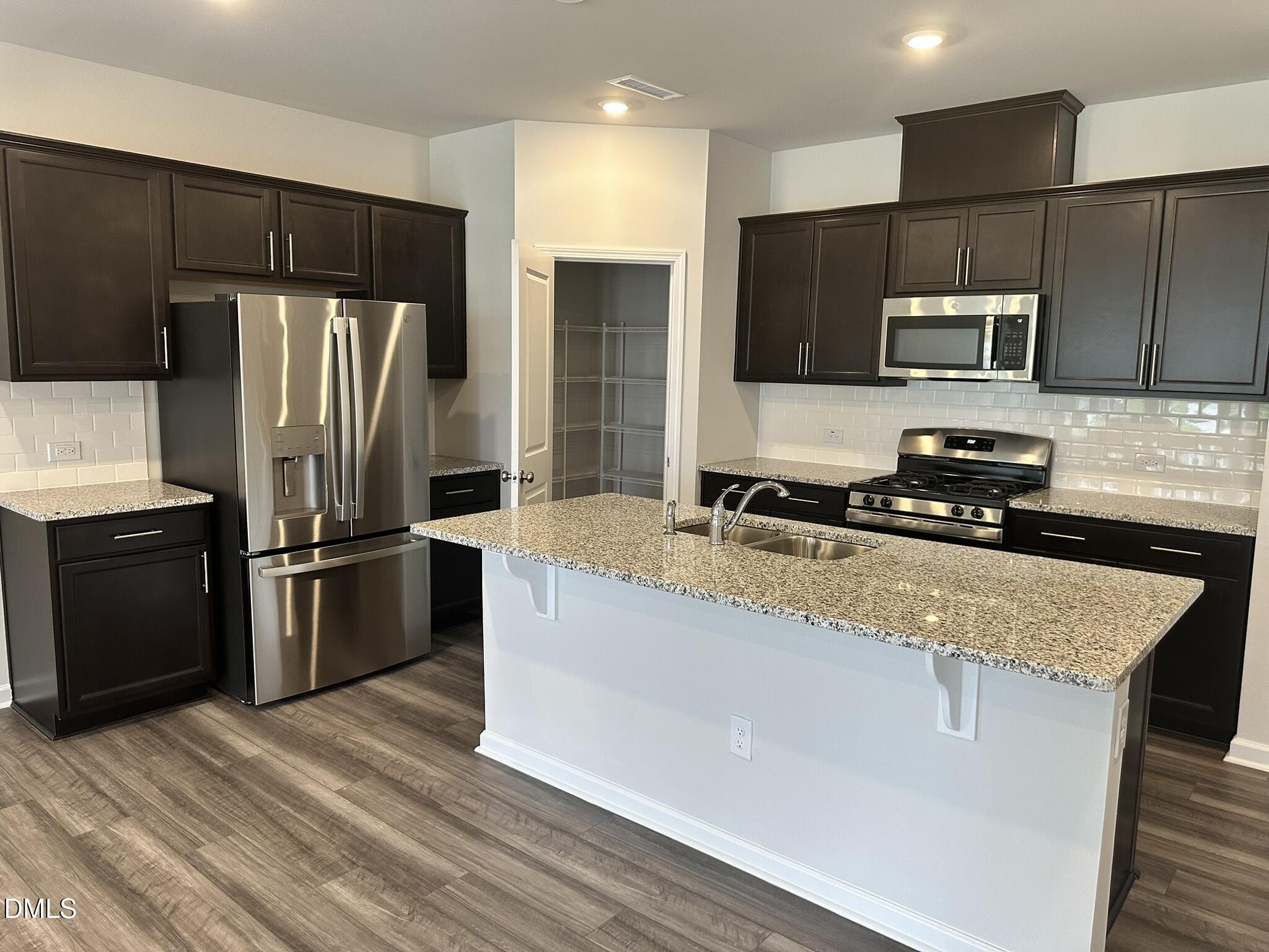 1505 Fruit Tree Lane Property Photo 8