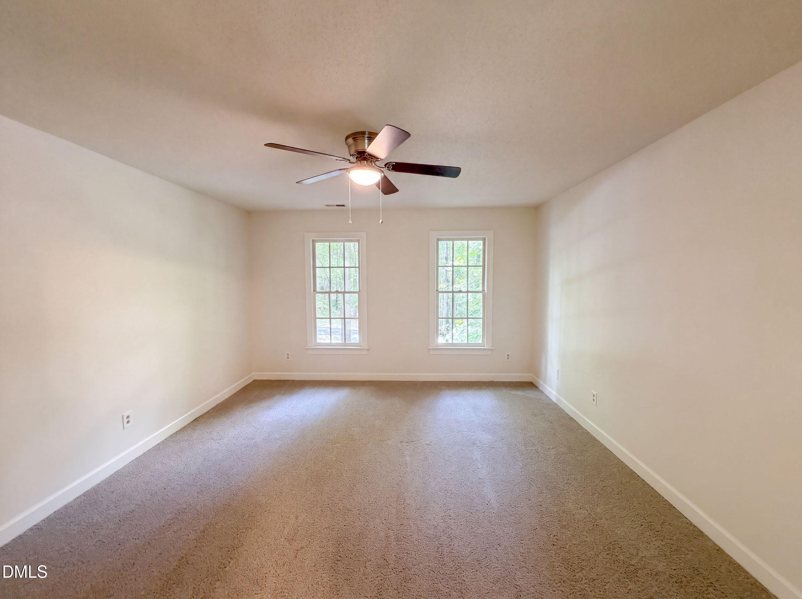 2501 Dunmore Court Property Photo 9
