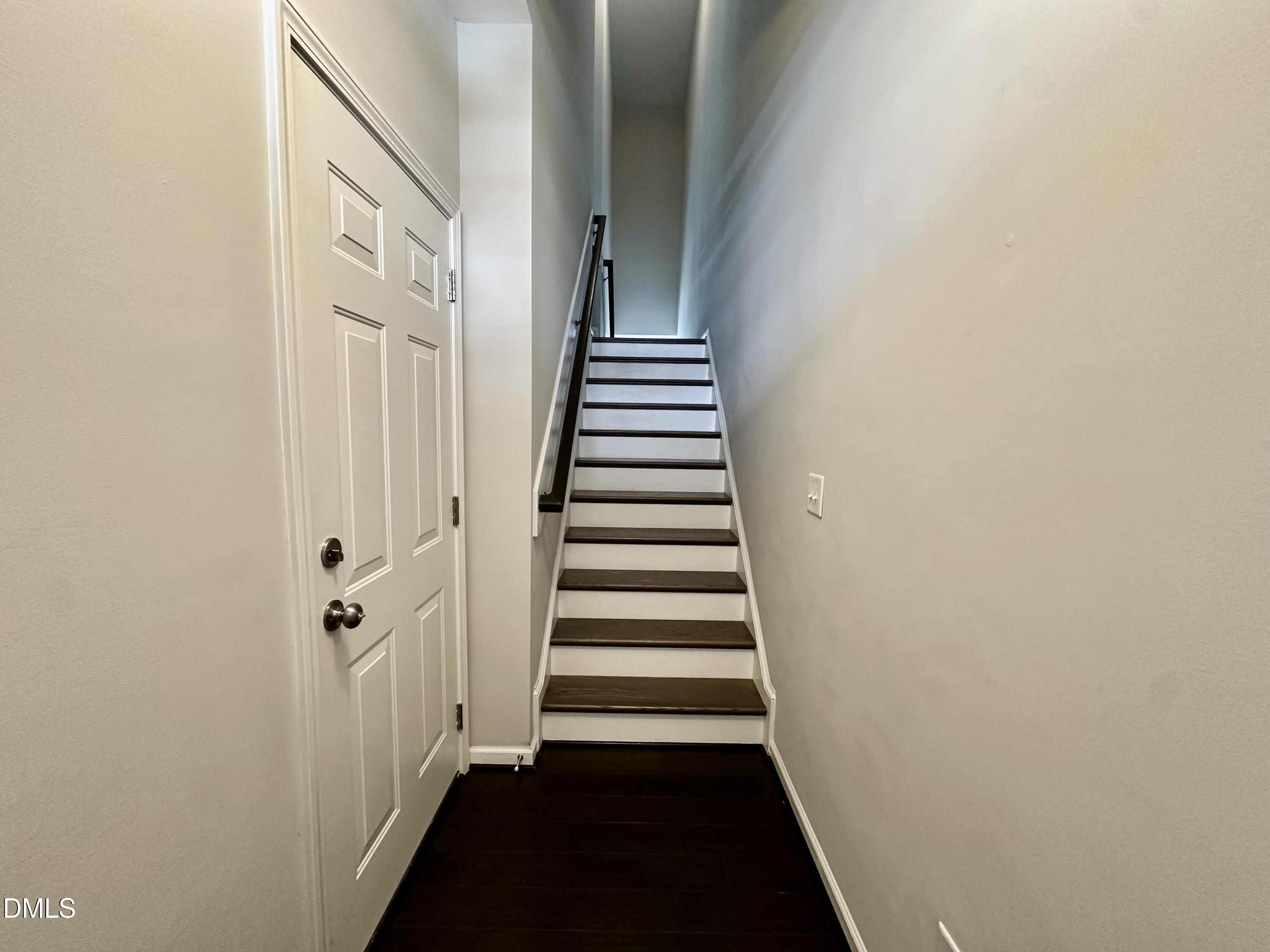 822 Richmont Grove Lane Property Photo 3