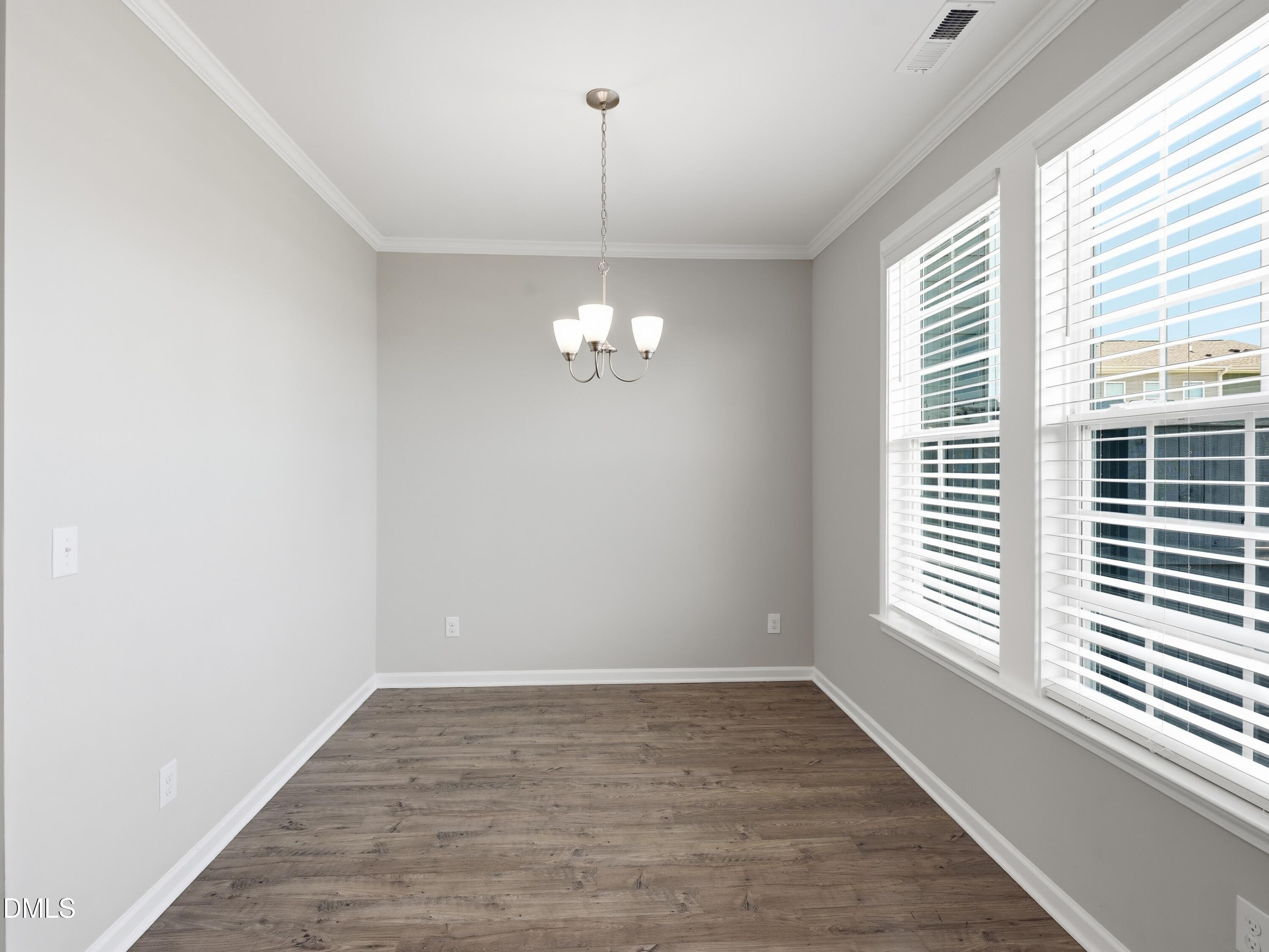 6028 Kayton Street Property Photo 11