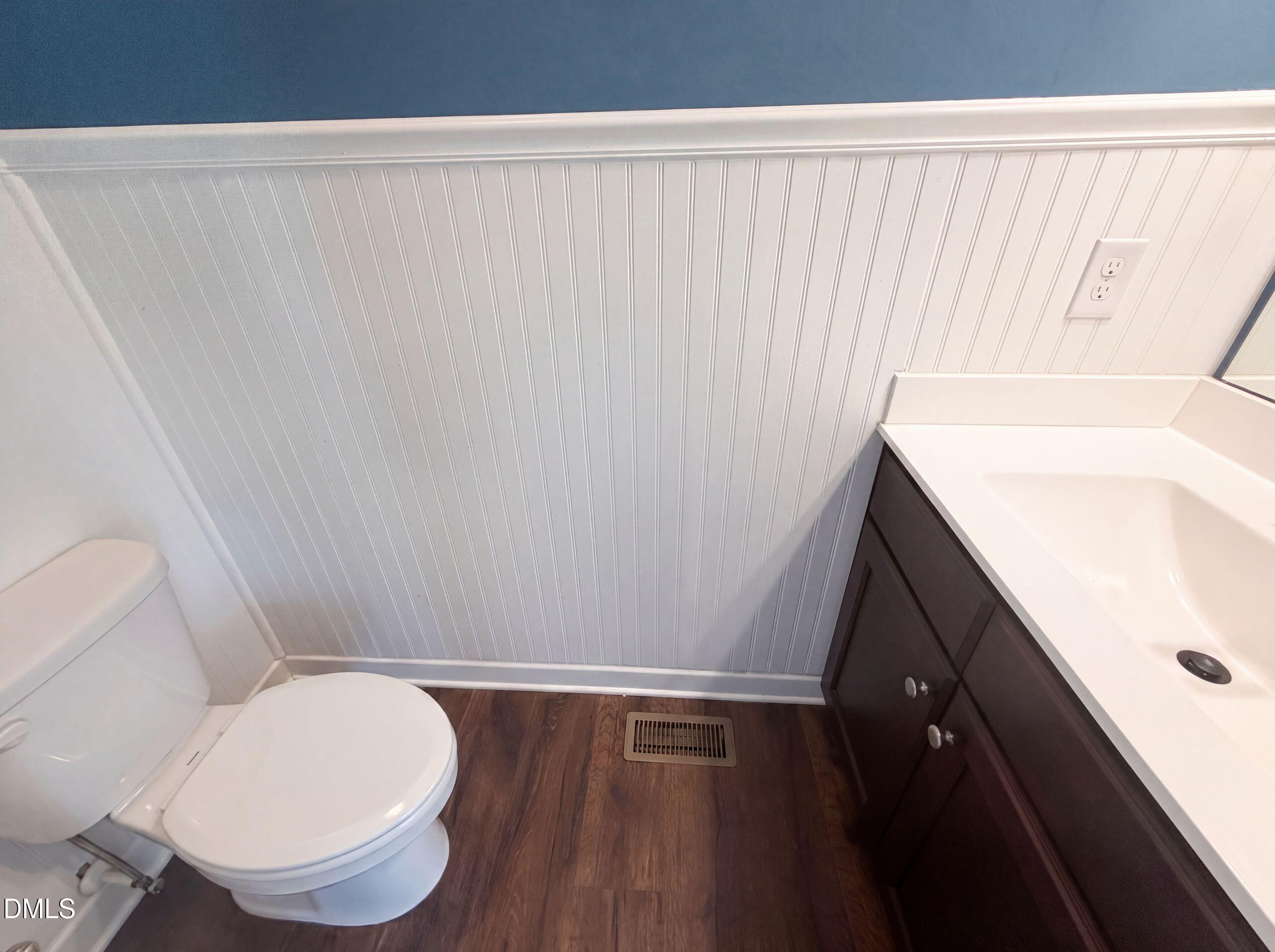 1010 Holloway Street Property Photo 12