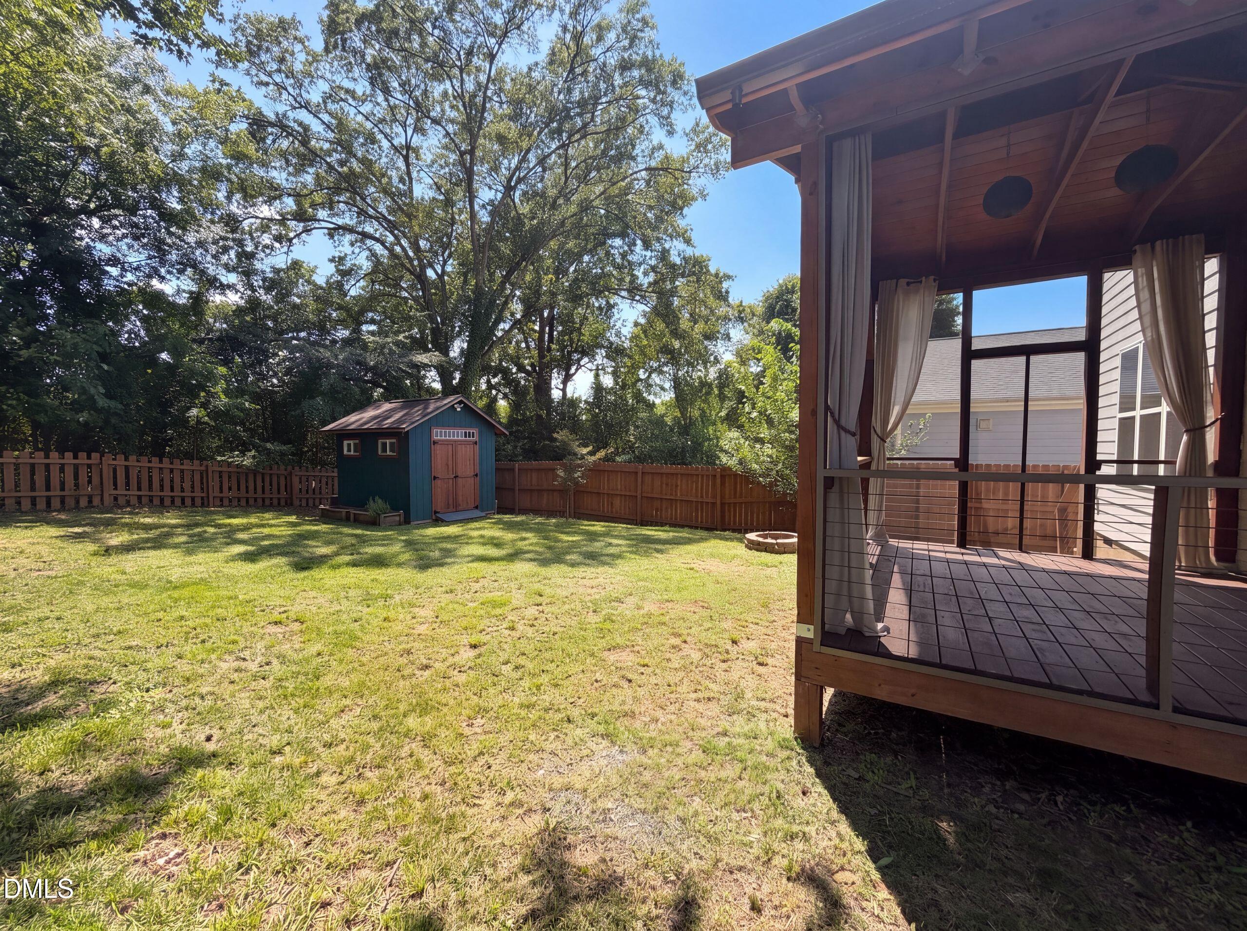 1010 Holloway Street Property Photo 16
