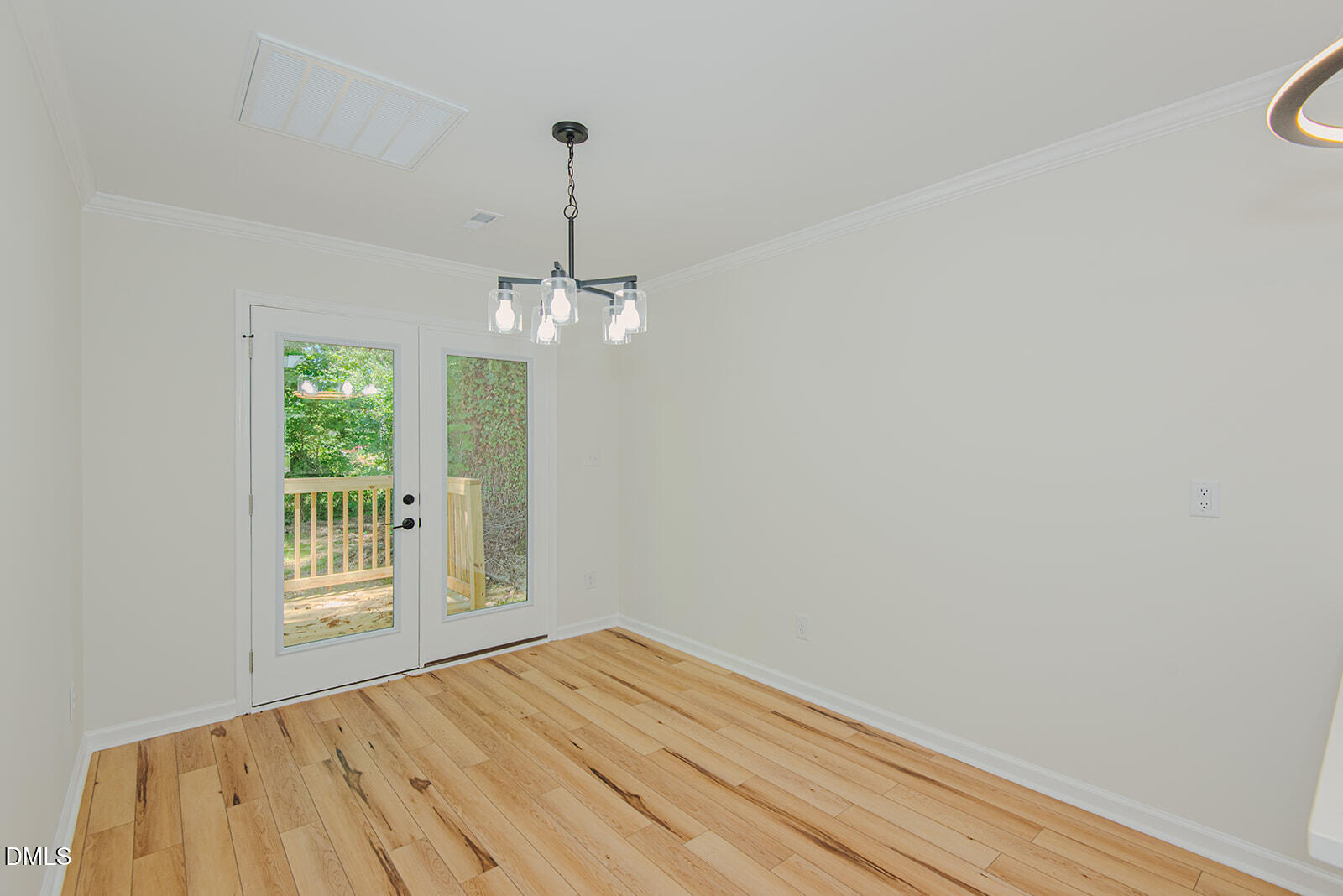 404 Walker Avenue Property Photo 8