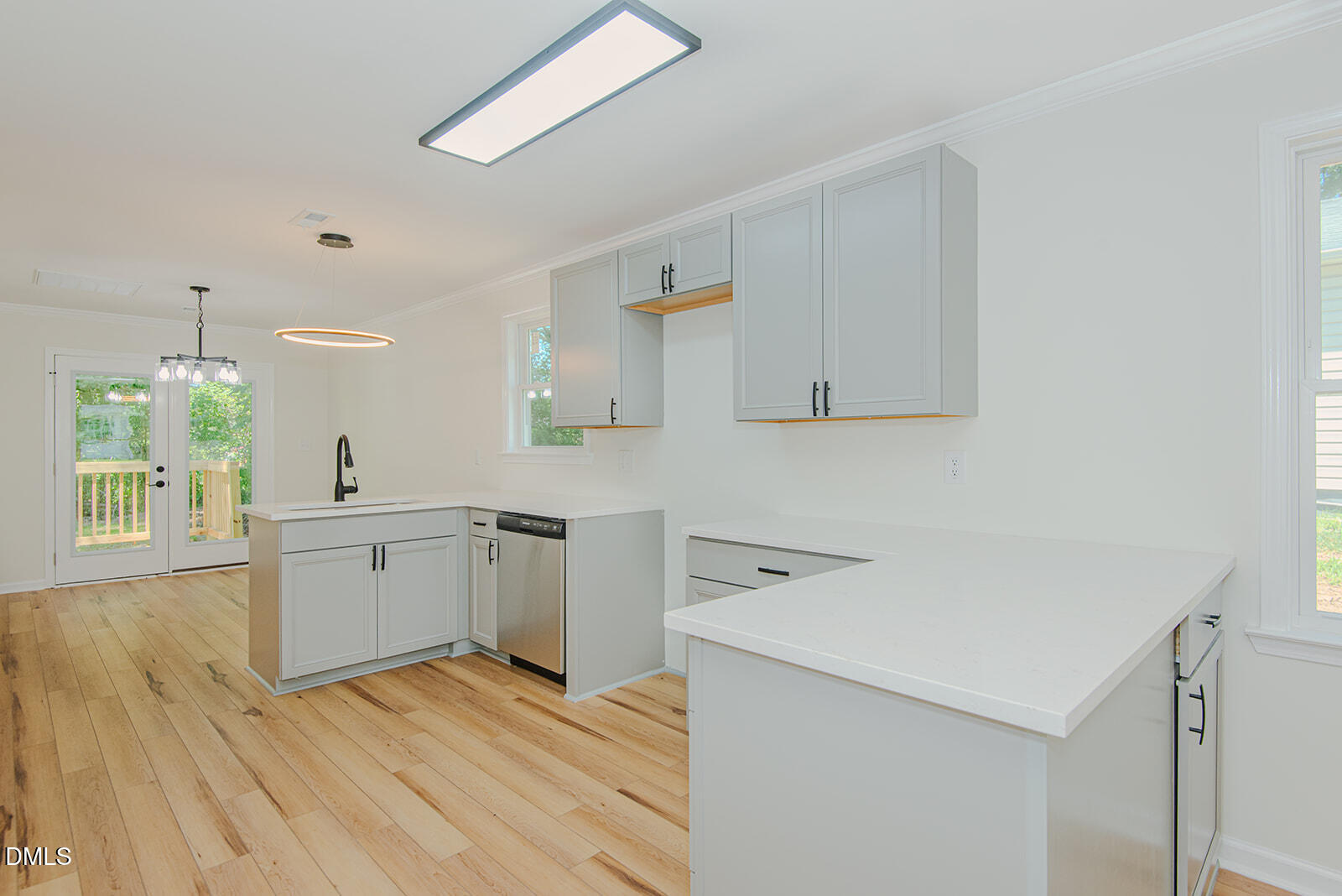 404 Walker Avenue Property Photo 9