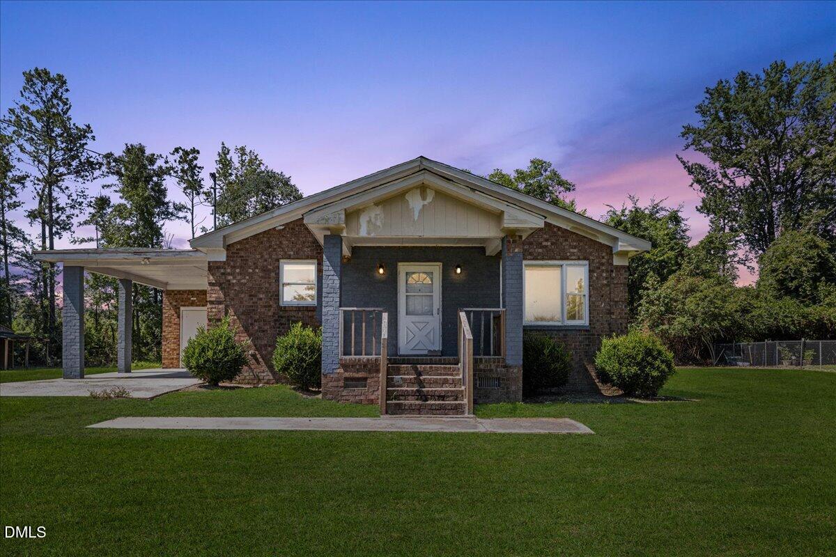 1330 E Hanrahan Road Property Photo 1