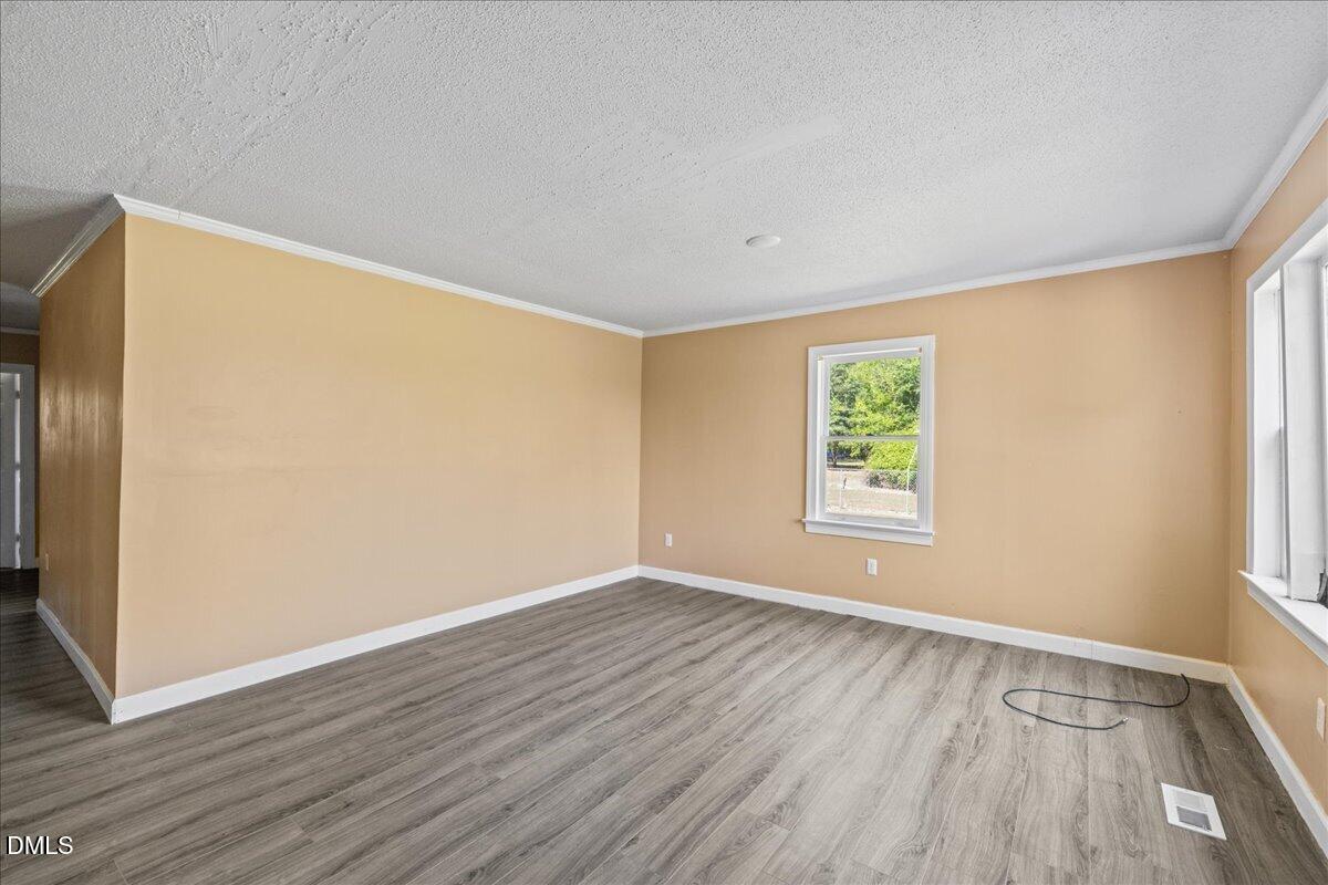 1330 E Hanrahan Road Property Photo 7